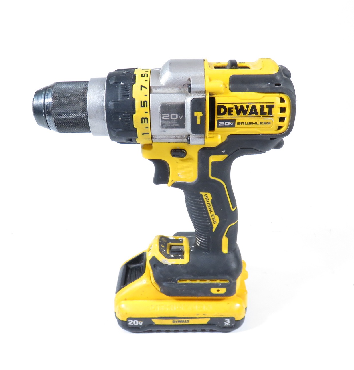 DEWALT DCD999 20 Volt MAX Brushless Cordless 1 2 In Hammer Drill Driver