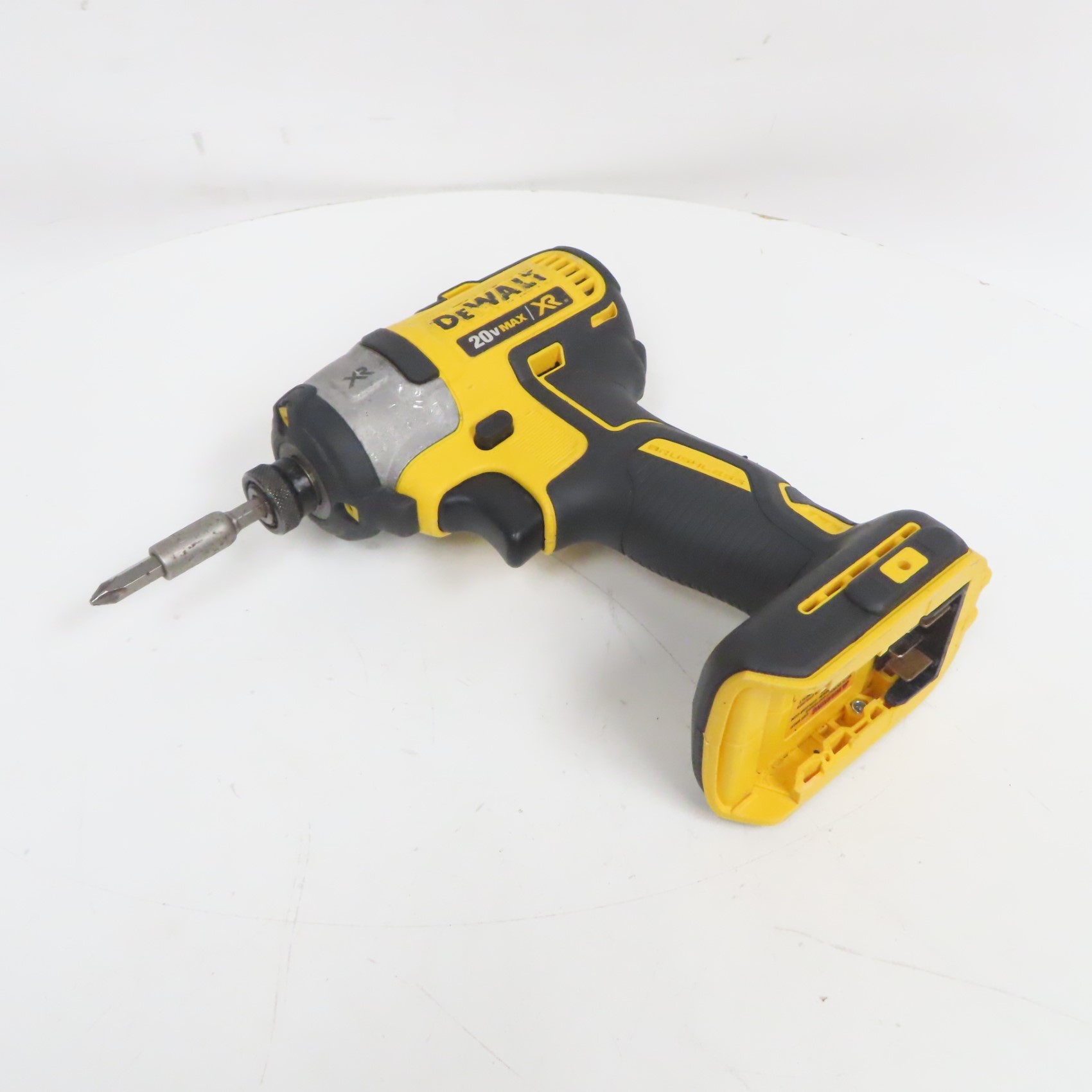 DeWalt DCF887 MAX XR 20V 1 4 Drive Cordless Impact Driver