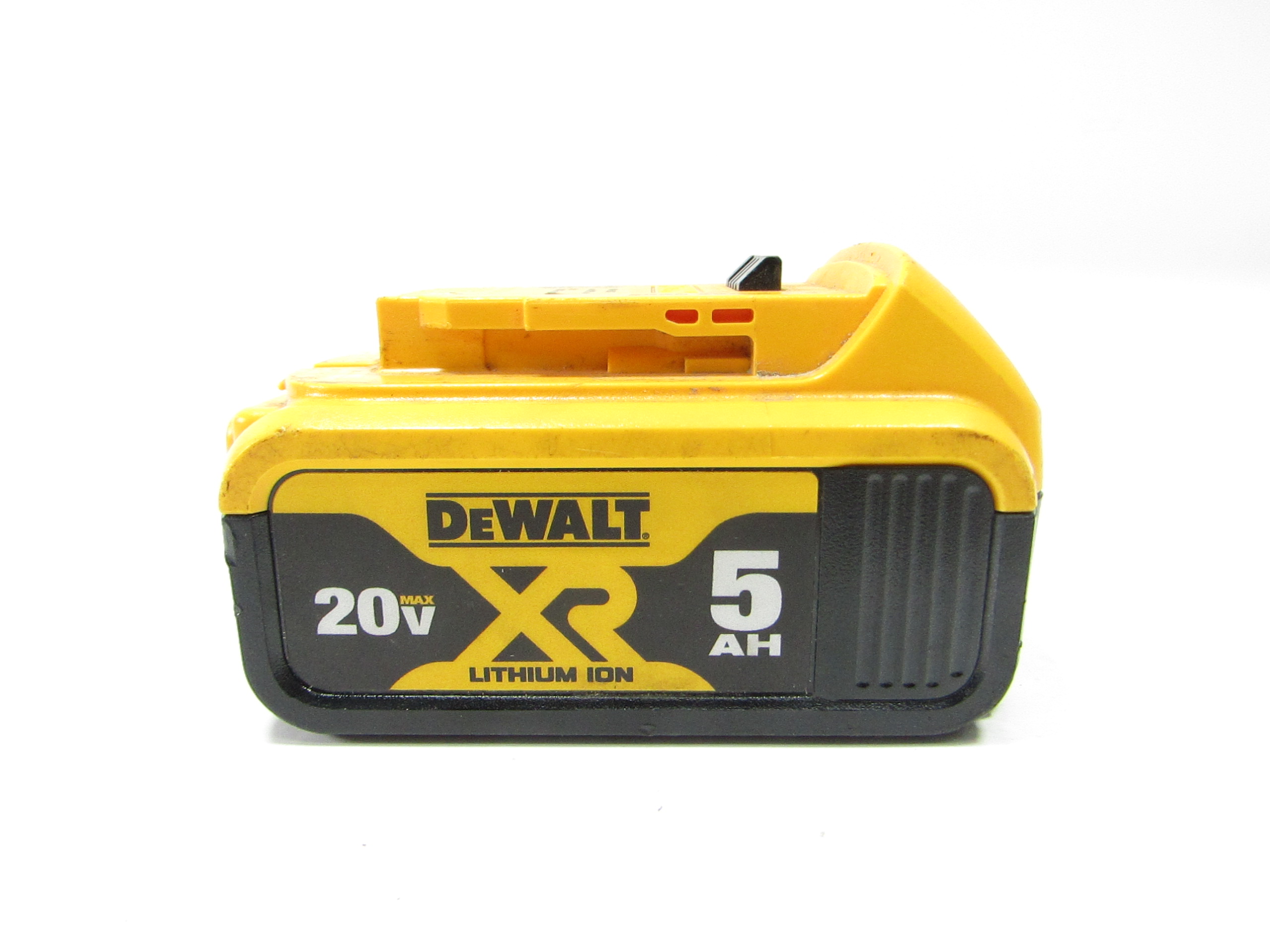 DeWALT DCB205 20 Volt MAX XR Premium Lithium Ion 5 0Ah Battery Pack