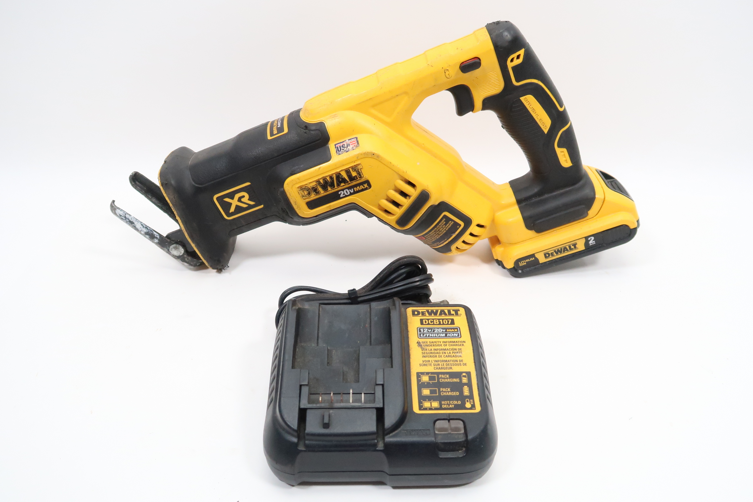 Dewalt Dcs V Max Xr Cordless Brushless Compact Reciprocating Saw