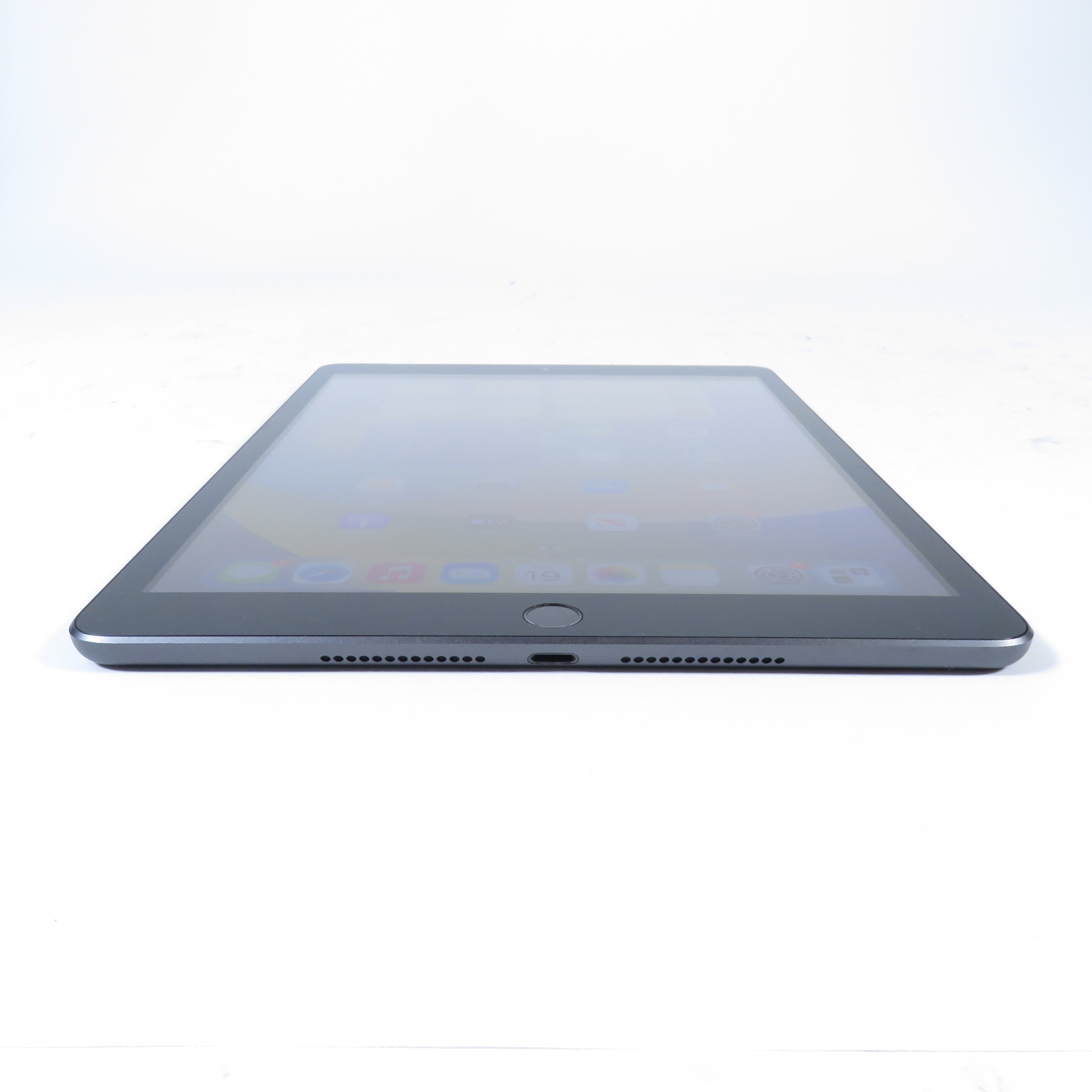 Apple iPad 7th Gen MW6W2LL/A 10.2