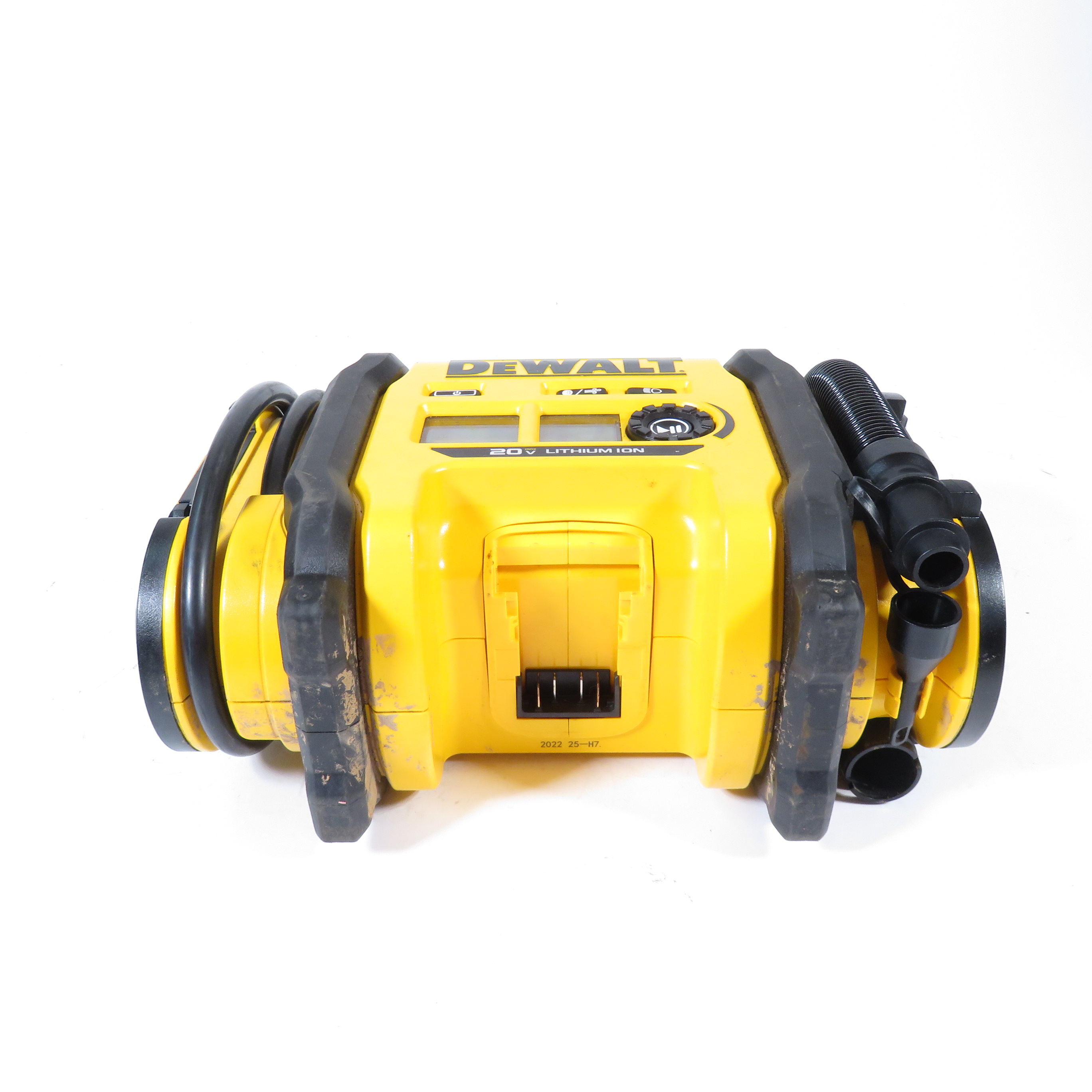 DEWALT DCC020I 20 Volt MAX Lithium Ion Lightweight Compact Air Inflator