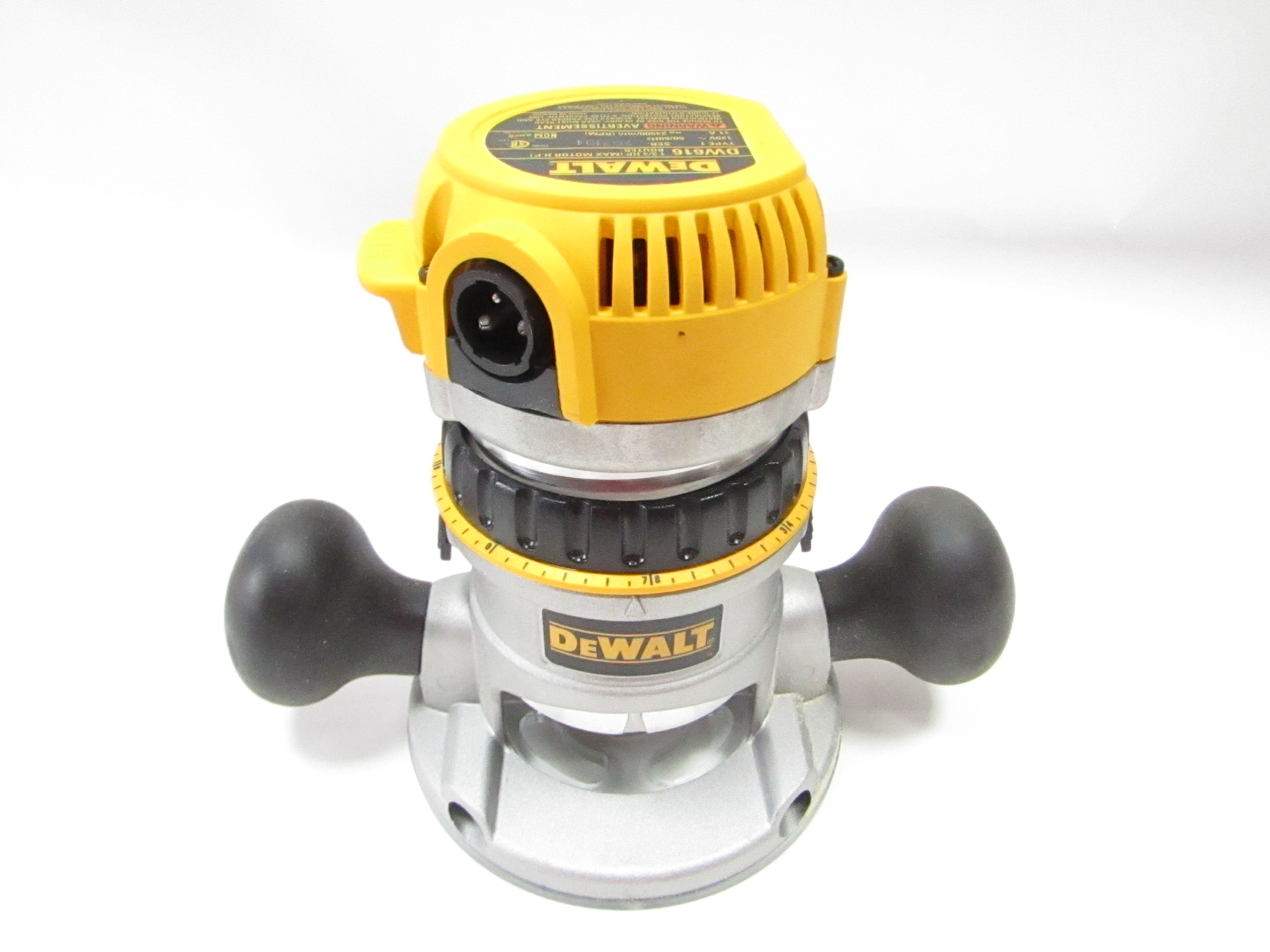 DeWALT DW616 11 Amp Corded 1 3 4 Horsepower Fixed Base Plunge