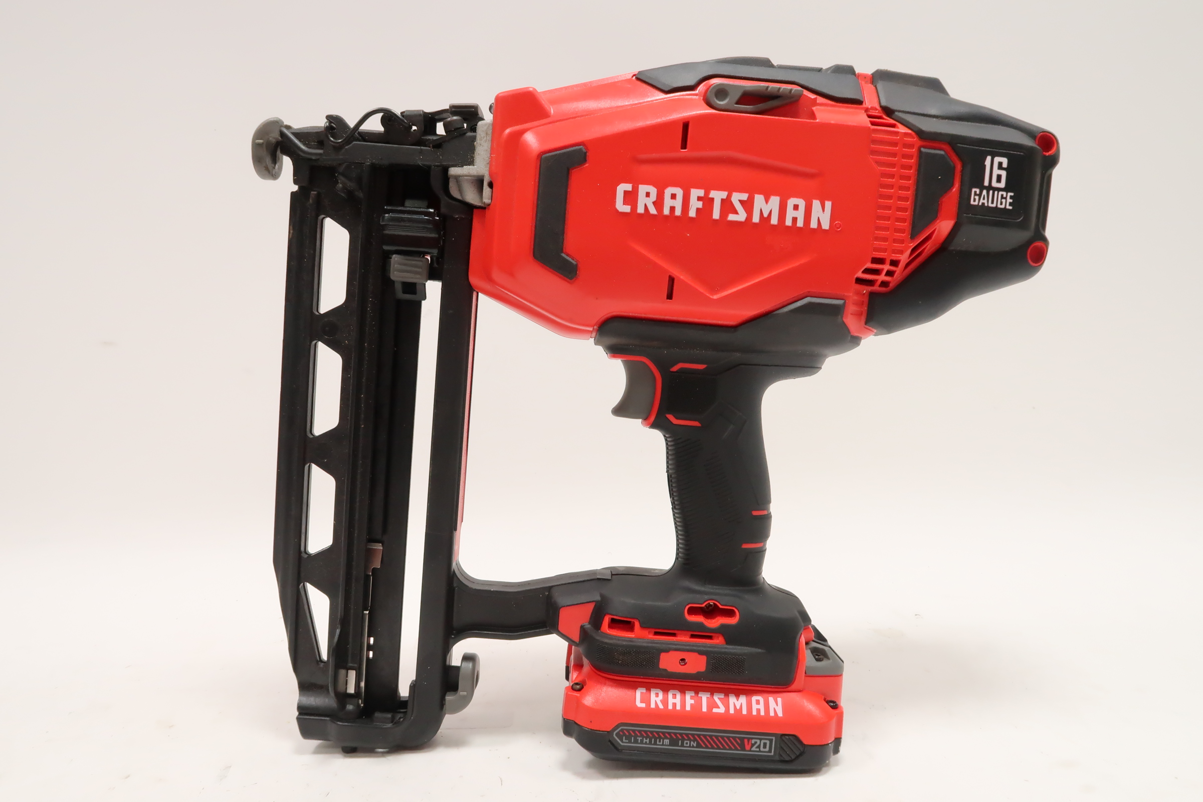 Craftsman v20 cordless finish best sale nailer kit