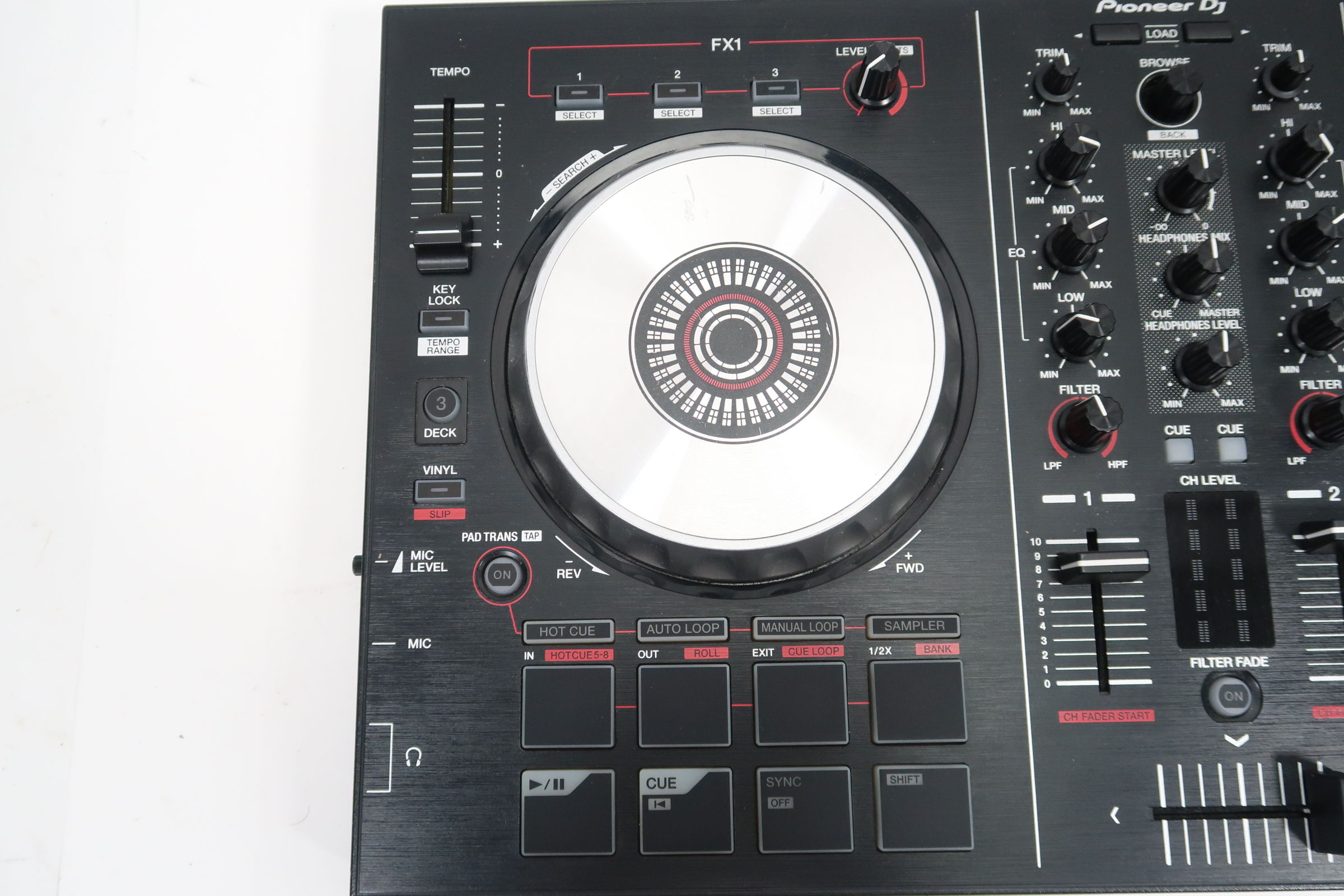 Pioneer DJ DDJ-SB2 Serato DJ Intro Controller - No Software