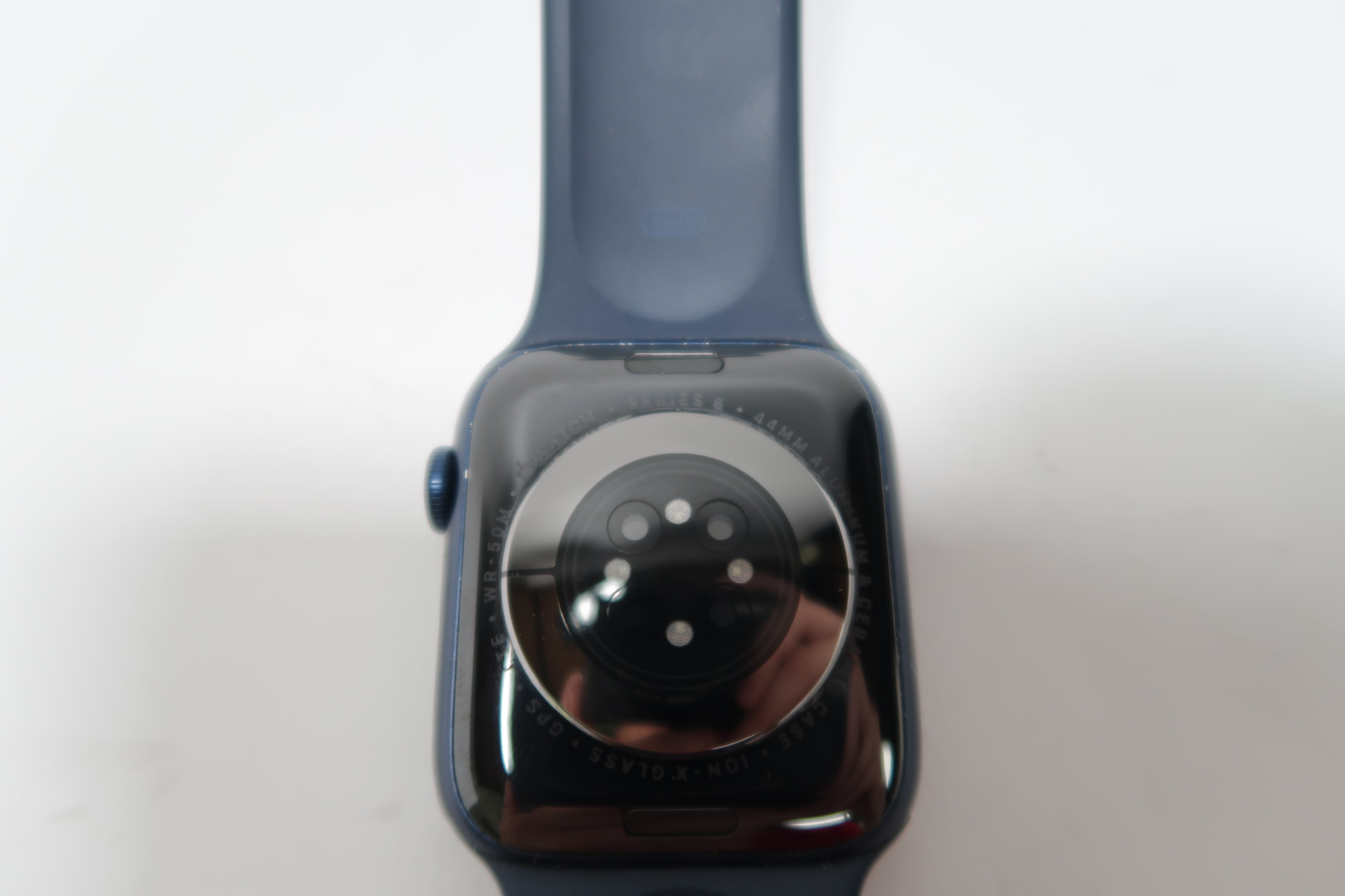 Apple A2294 Smartwatch 44mm Aluminum Case Blue Strap/Case Watch