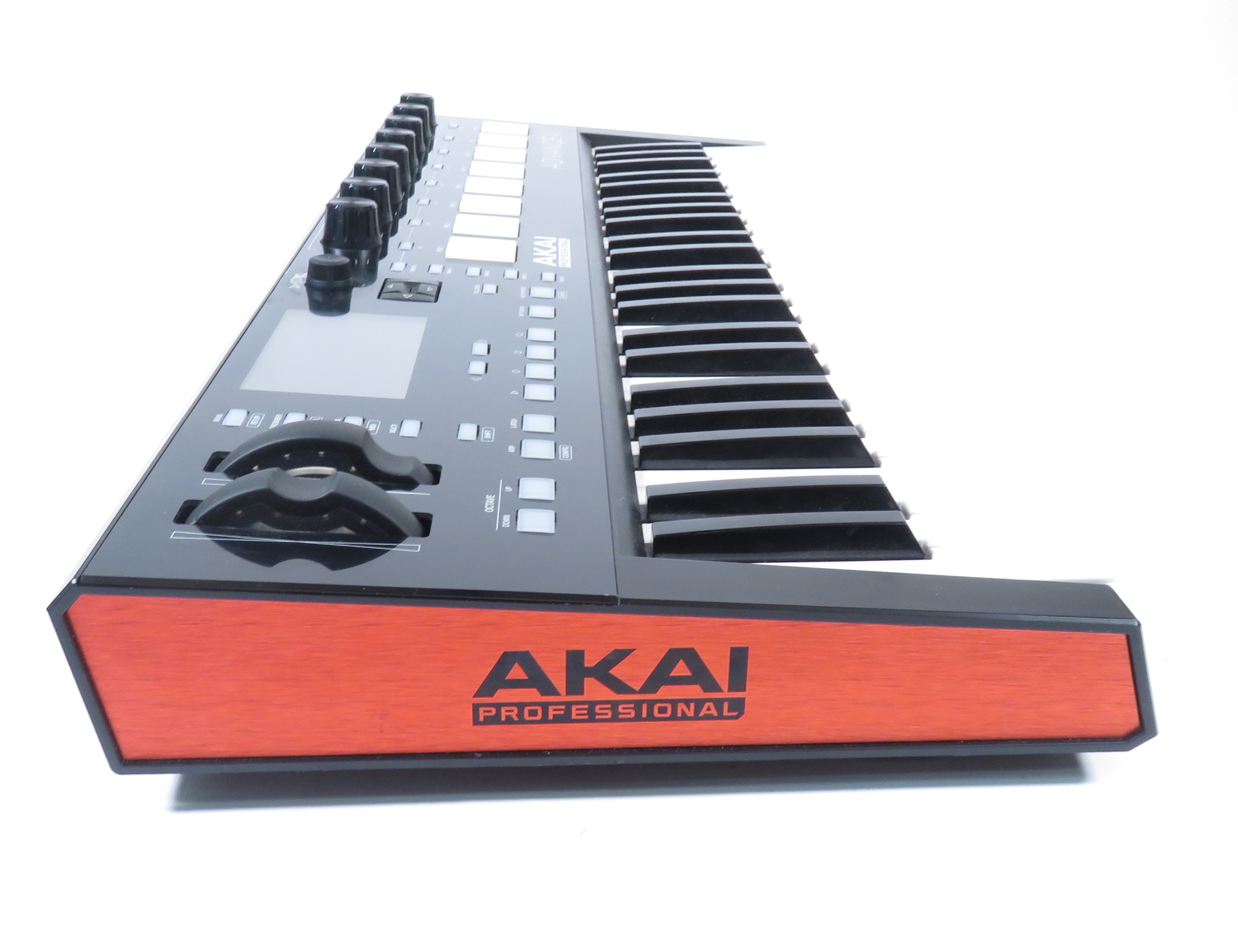 Akai Professional Advance 49 4.3-inch Screen MIDI 49-Key Keyboard/Controller