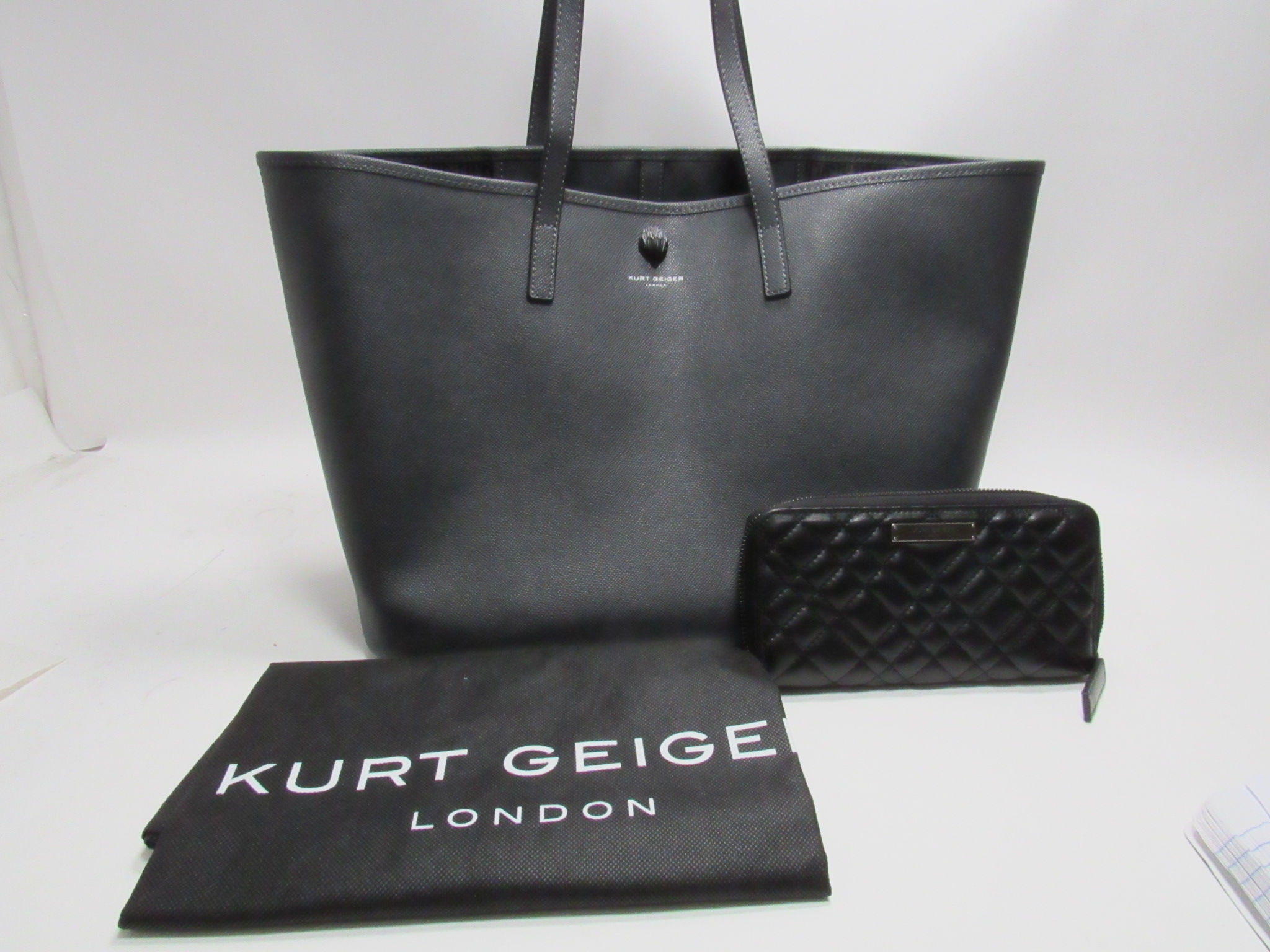 Kurt Geiger London Ladies Purse/Wallet Set Black