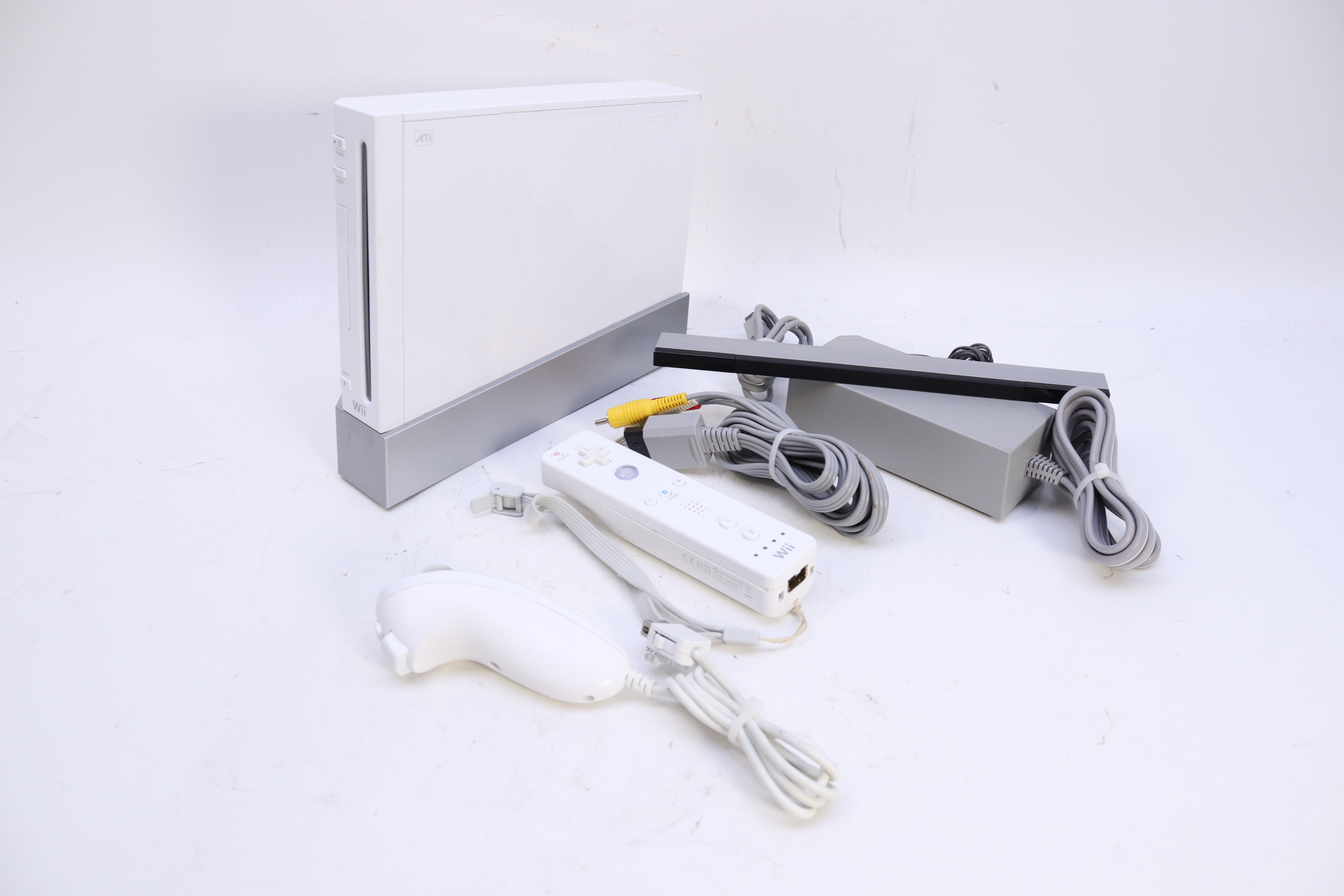 cache Achievement too much Nintendo Wii RVL-001 512MB White Body Home Video Gaming Console - 5612