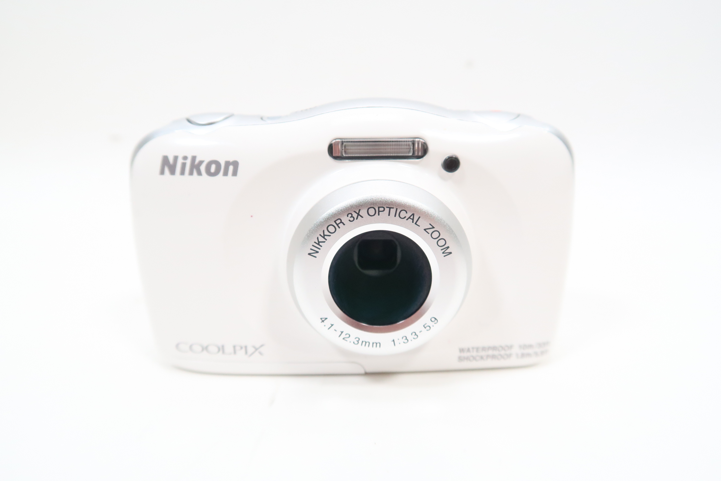 当店は最高な サービスを提供します Nikon COOLPIX W150 WHITE