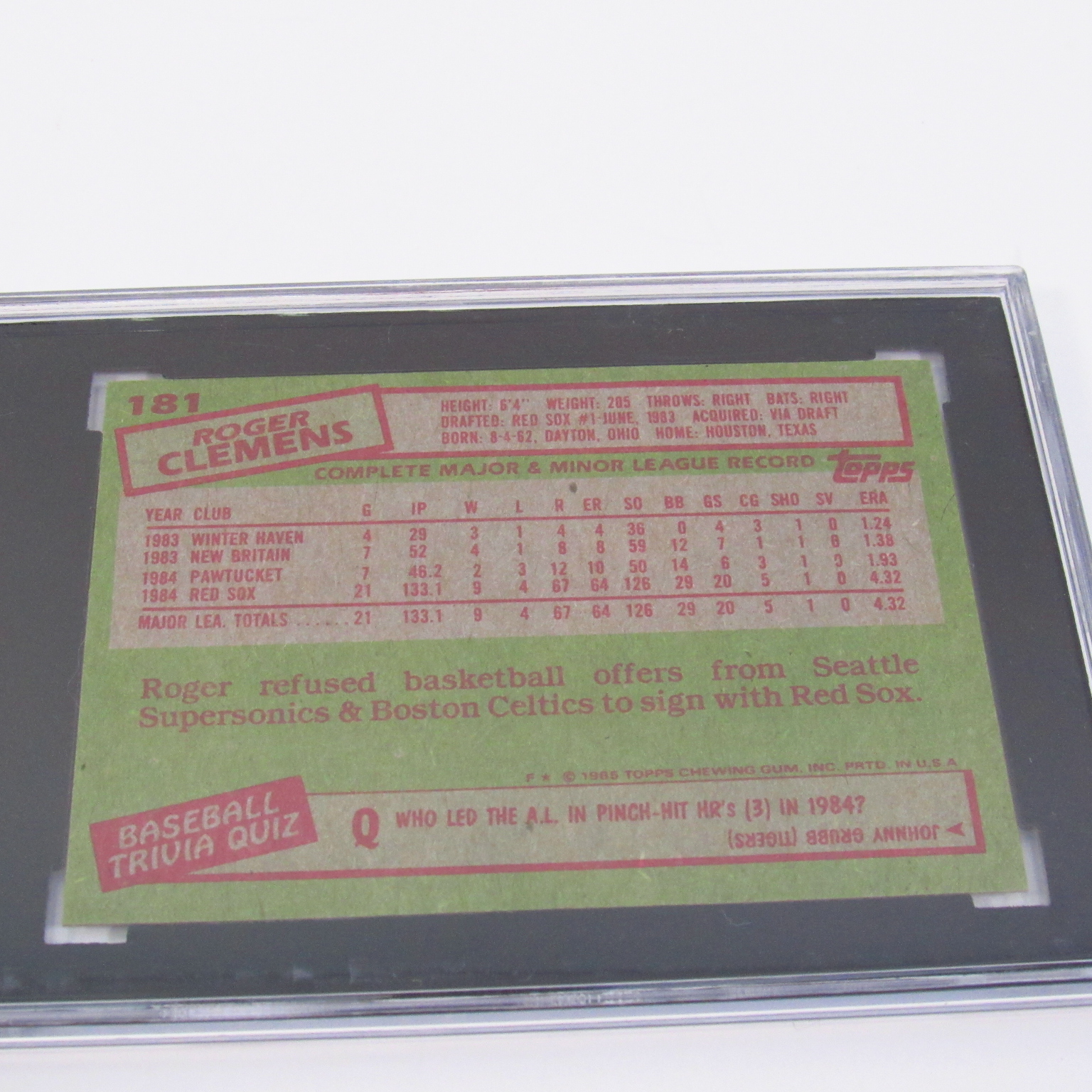 1985 Topps Roger Clemens Rookie Baseball Card #181