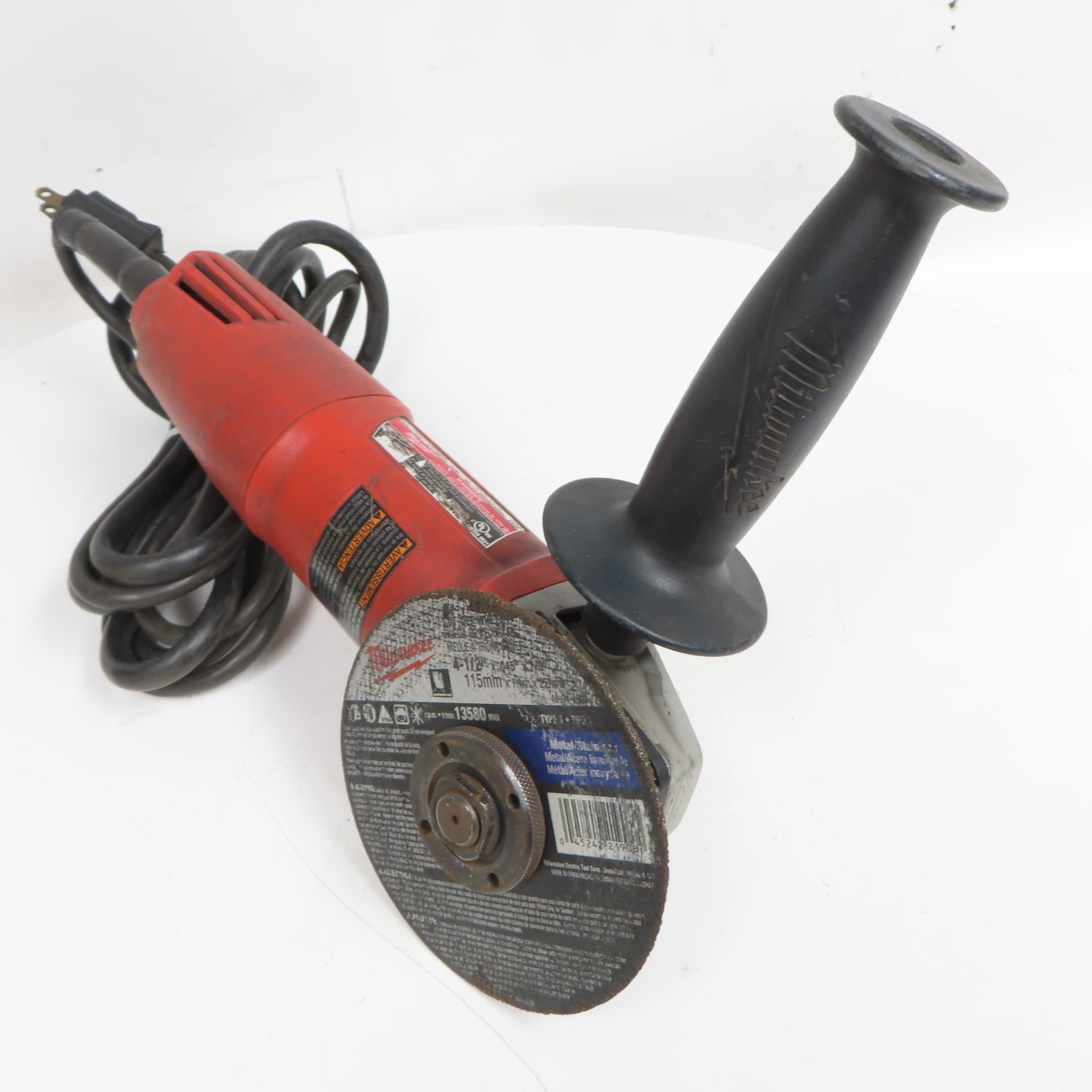 Milwaukee 7 Amp Corded 4-1/2 in. Small Angle Grinder with Sliding Lock-On  Switch 6130-33 - The Home Depot