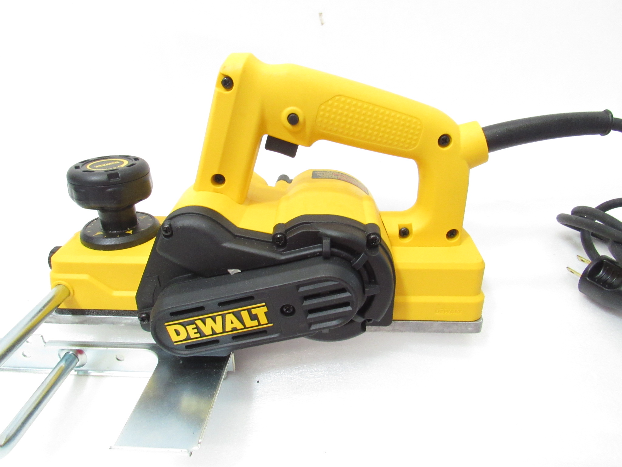 DeWalt D26676 3 1 4