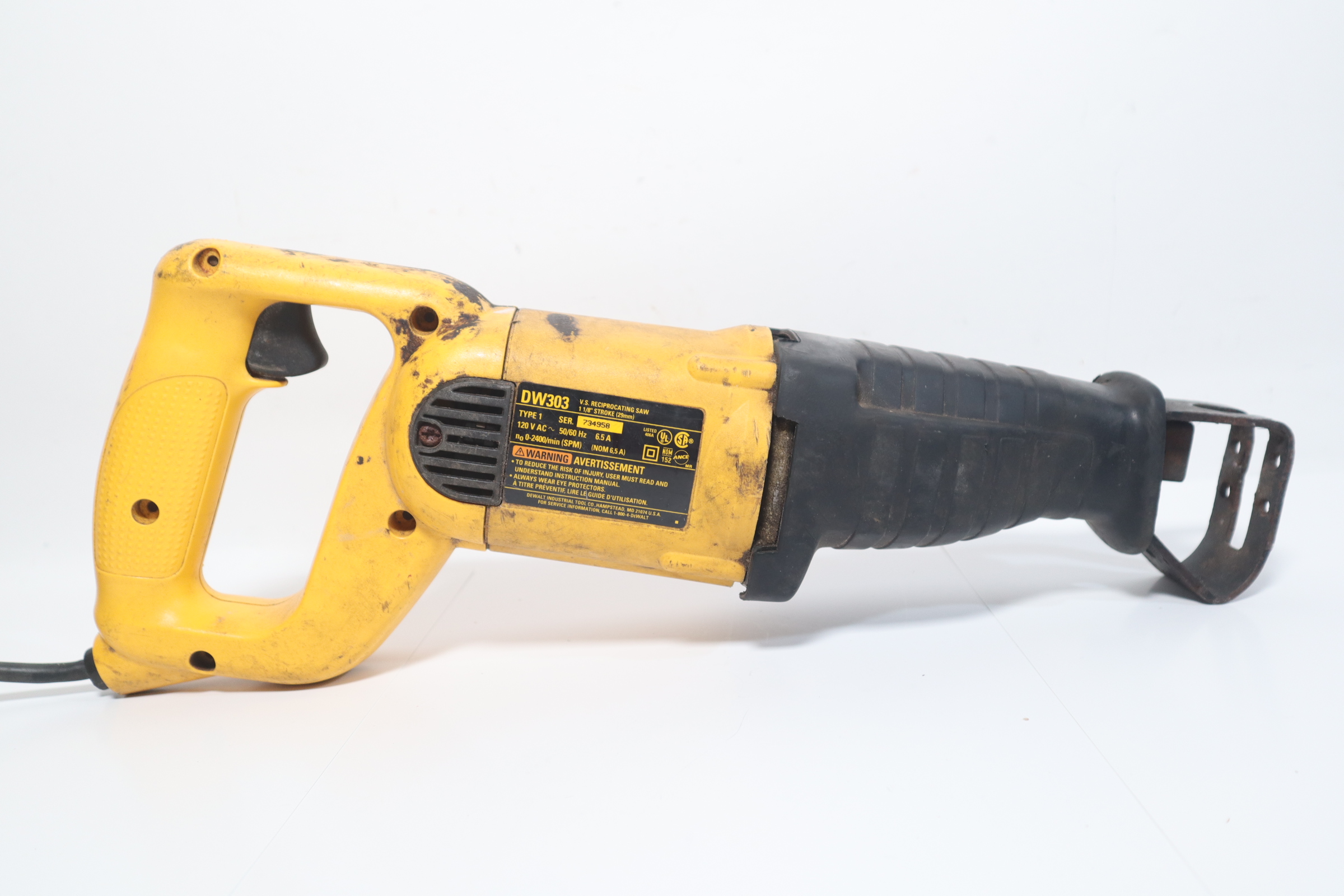 DeWalt DW303 Heavy Duty 6.5 Amp Corded Reciprocating Saw 4958
