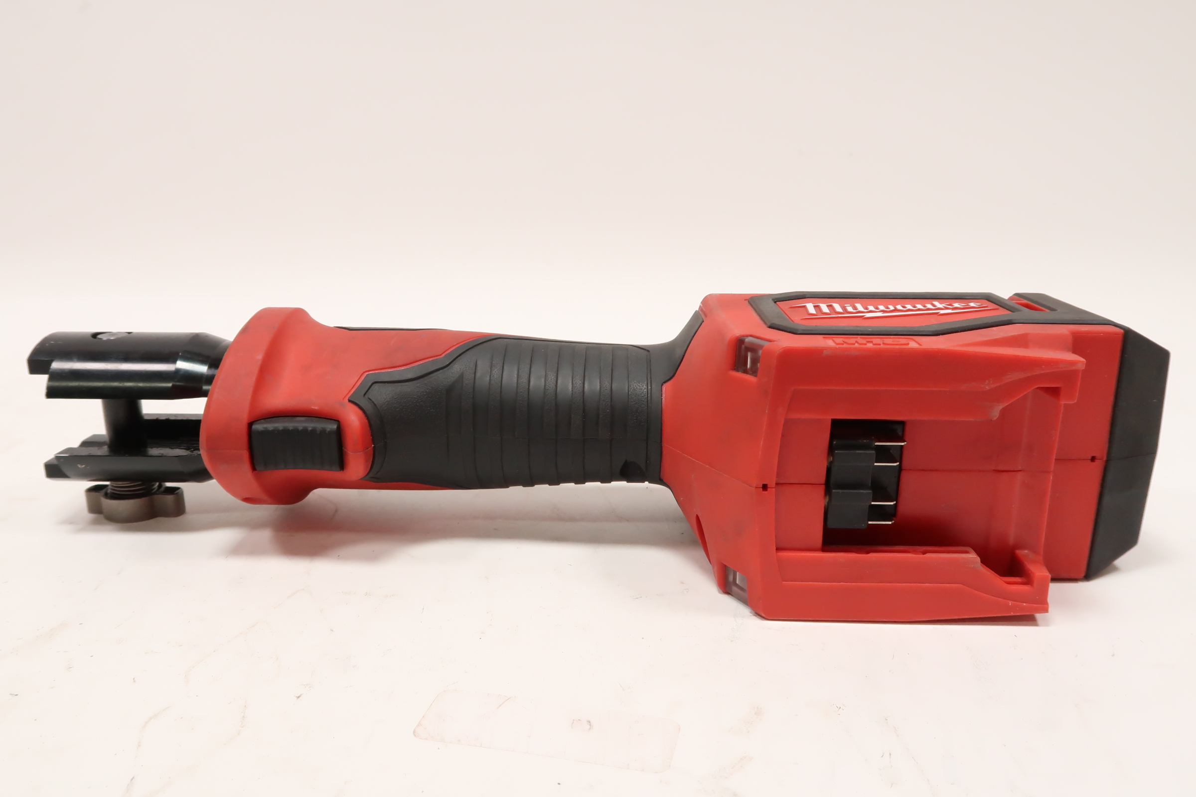 Milwaukee 2674 20 M18 18 Volt Li Ion Cordless Short Throw PEX