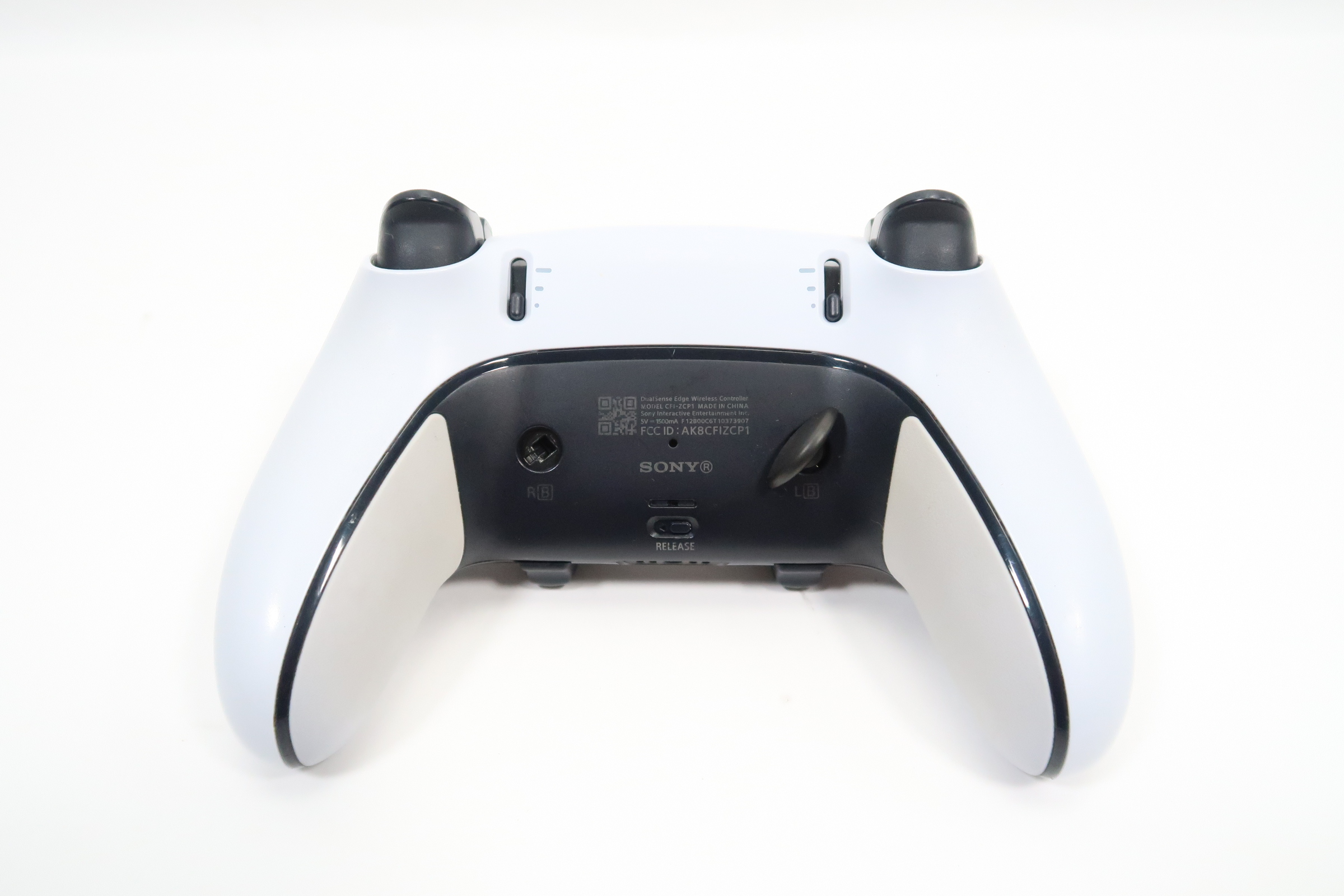 Dualsense Edge Wireless Controller For Playstation 5 - White : Target