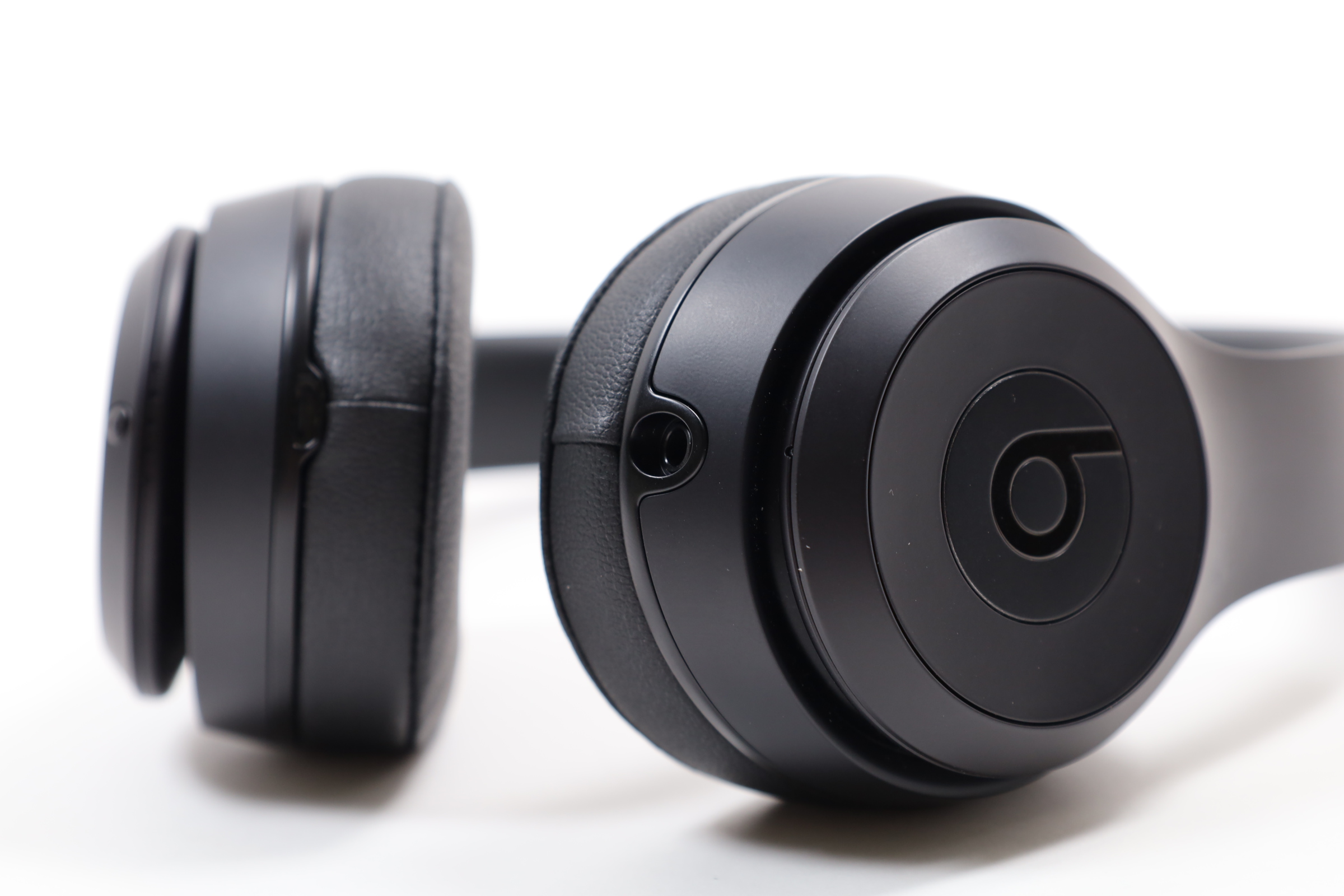 Beats by Dr. Dre Solo3 MX432LL/A On-Ear Wireless Bluetooth