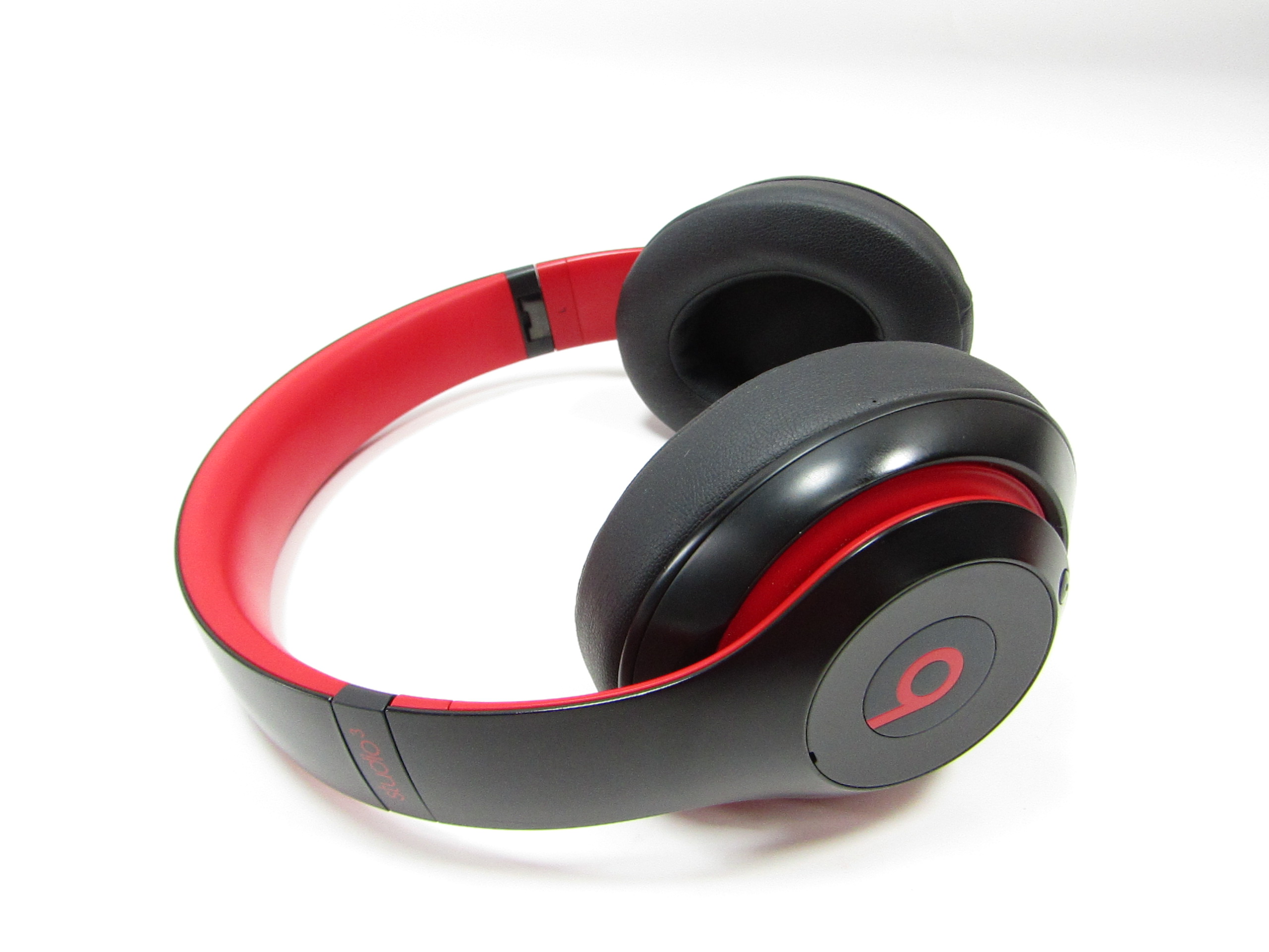 Beats by Dr. Dre Studio 3 Wireless Bluetooth Noise Cancelling Headphones  0921