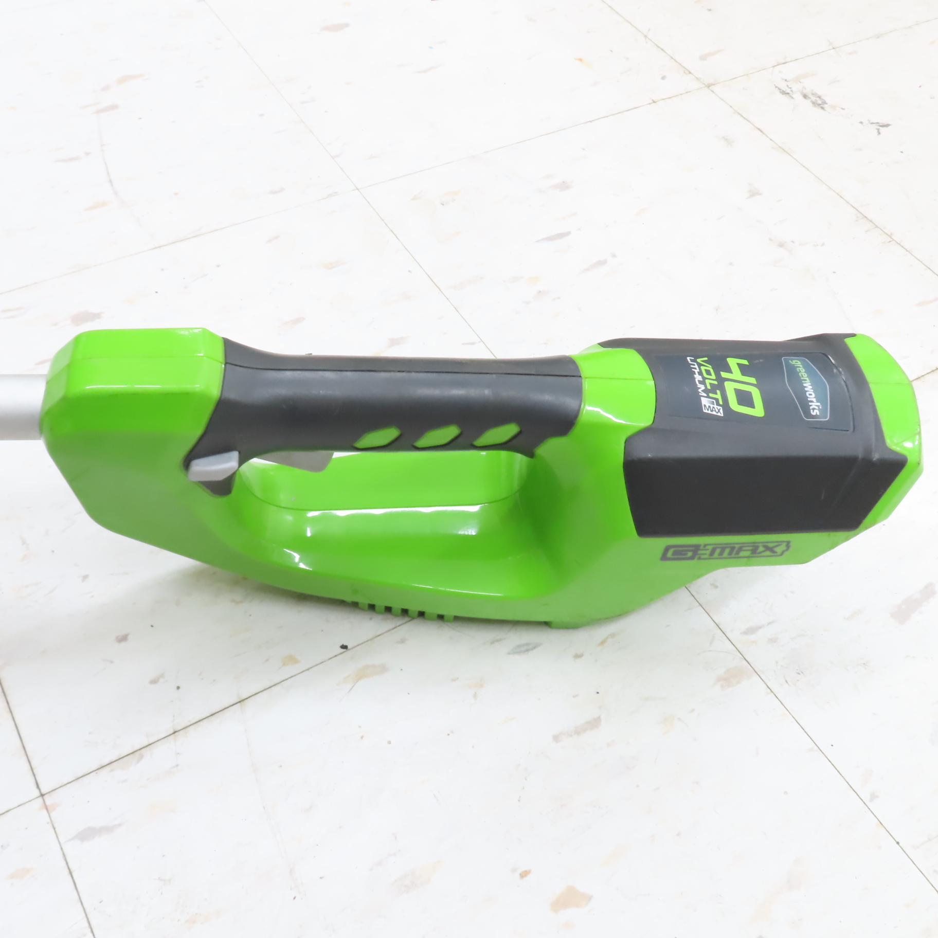 Greenworks 40V Li-Ion Cordless Grass Trimmer, 12-in