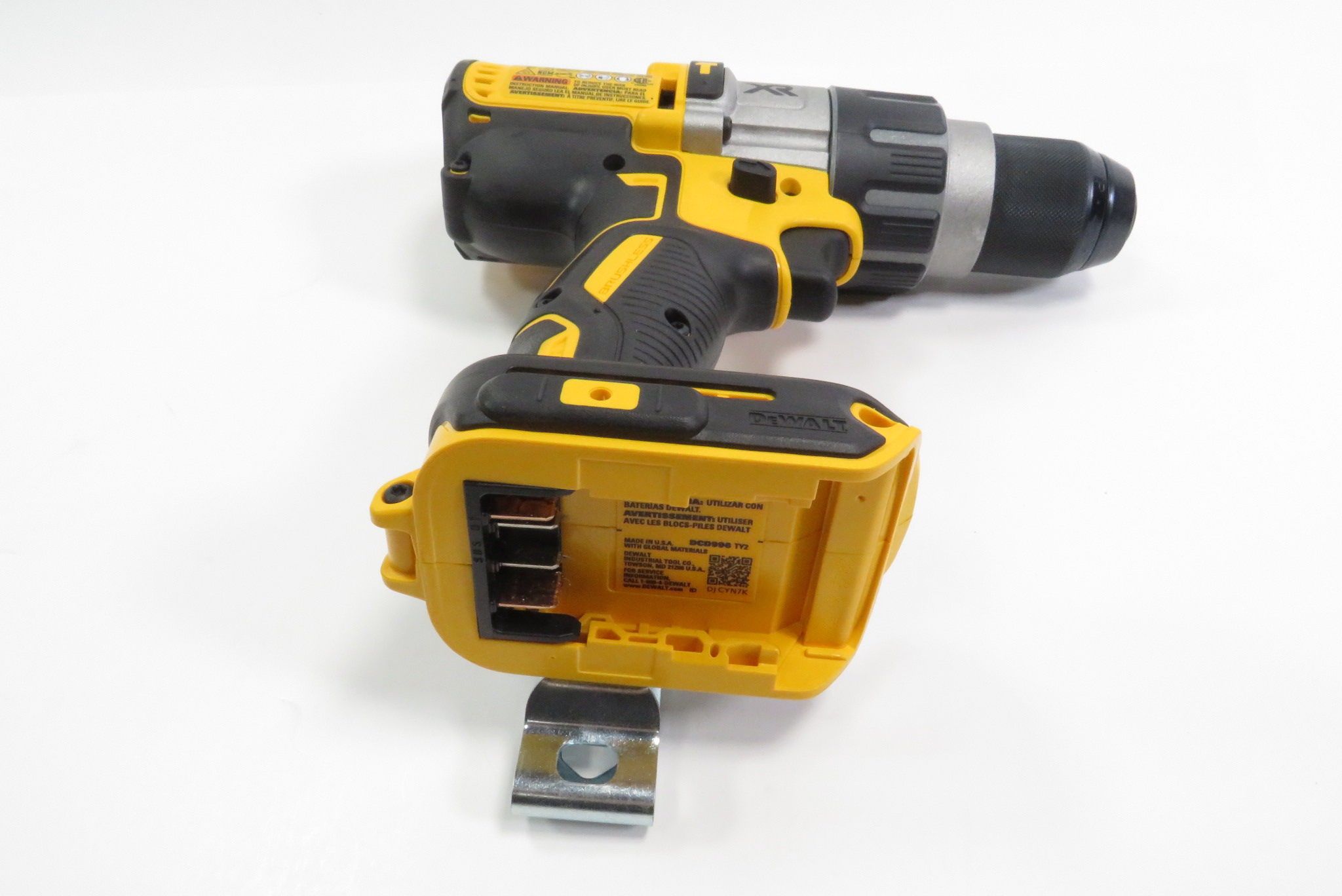 DEWALT 20V MAX XR Hammer Drill Kit, Brushless, 3-Speed (DCD996P2) 