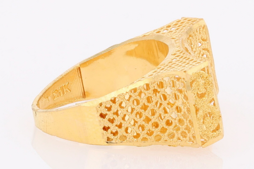 Senco Yellow gold 22k yellow gold hand made ring, Size: 26 at Rs  28526/piece in Kolkata
