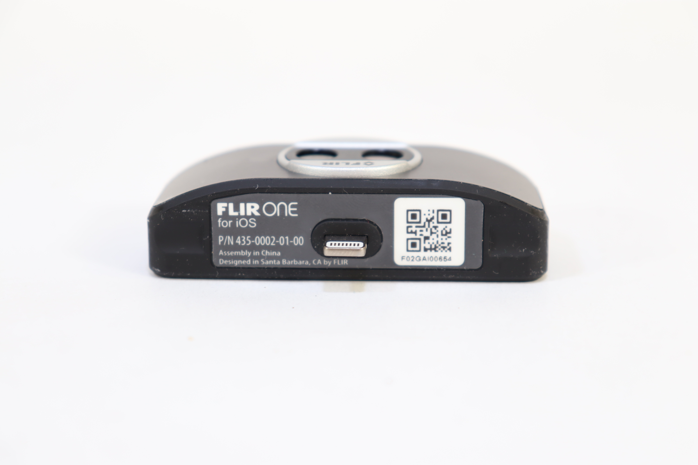 FLIR ONE for iOS Thermal Imaging Camera - Apple (CA)