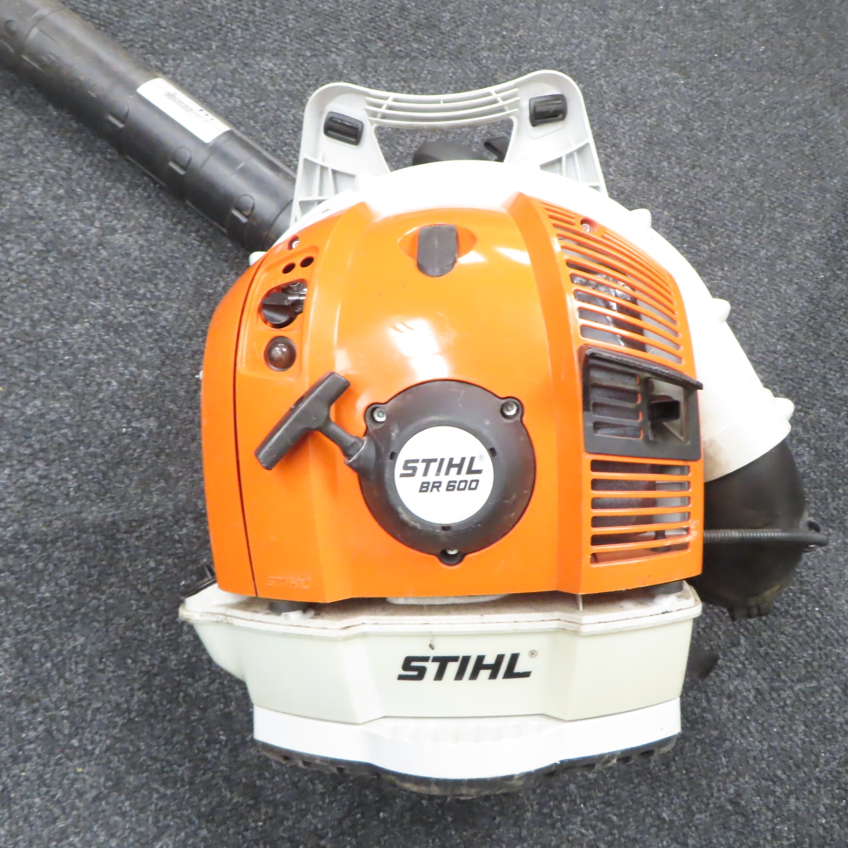 Stihl BR 600 64.8 cc Gas-Powered Backpack Leaf Blower (Local Pick