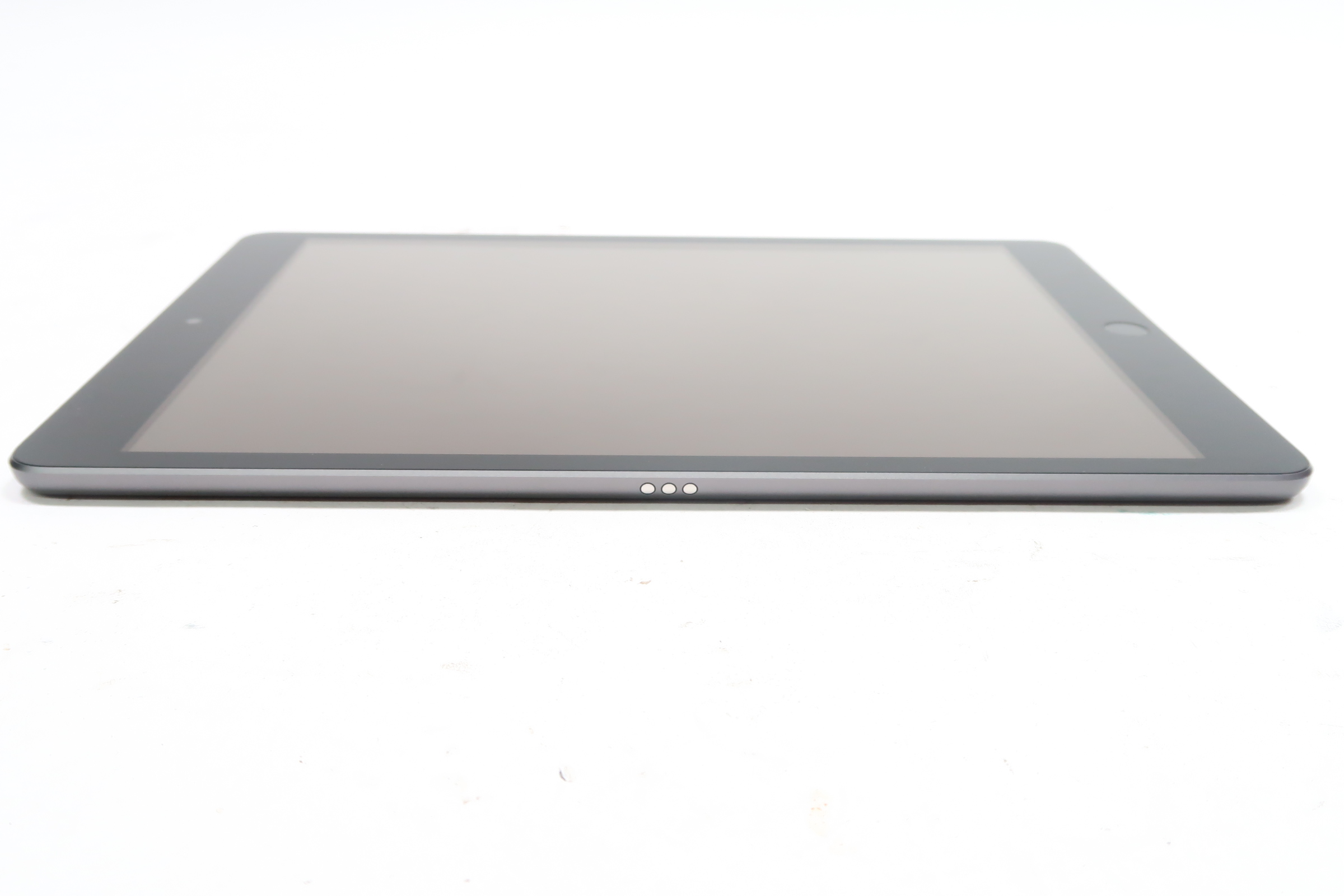 Apple iPad 9th Gen (2021) Space Gray 10.2 Tablet