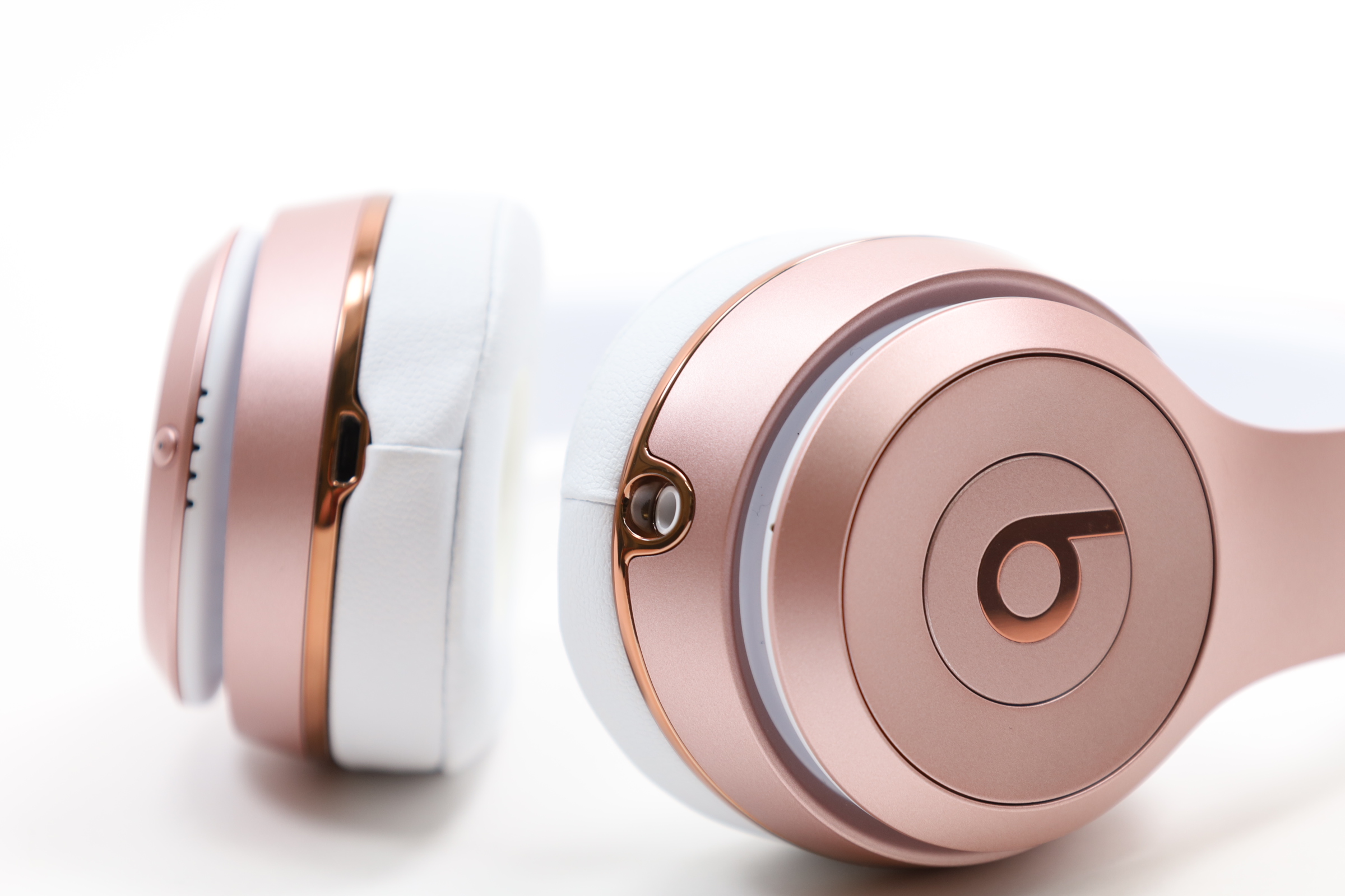 Beats by Dr. Dre Beats popular Solo³ Wireless Headphones in Rose Gold