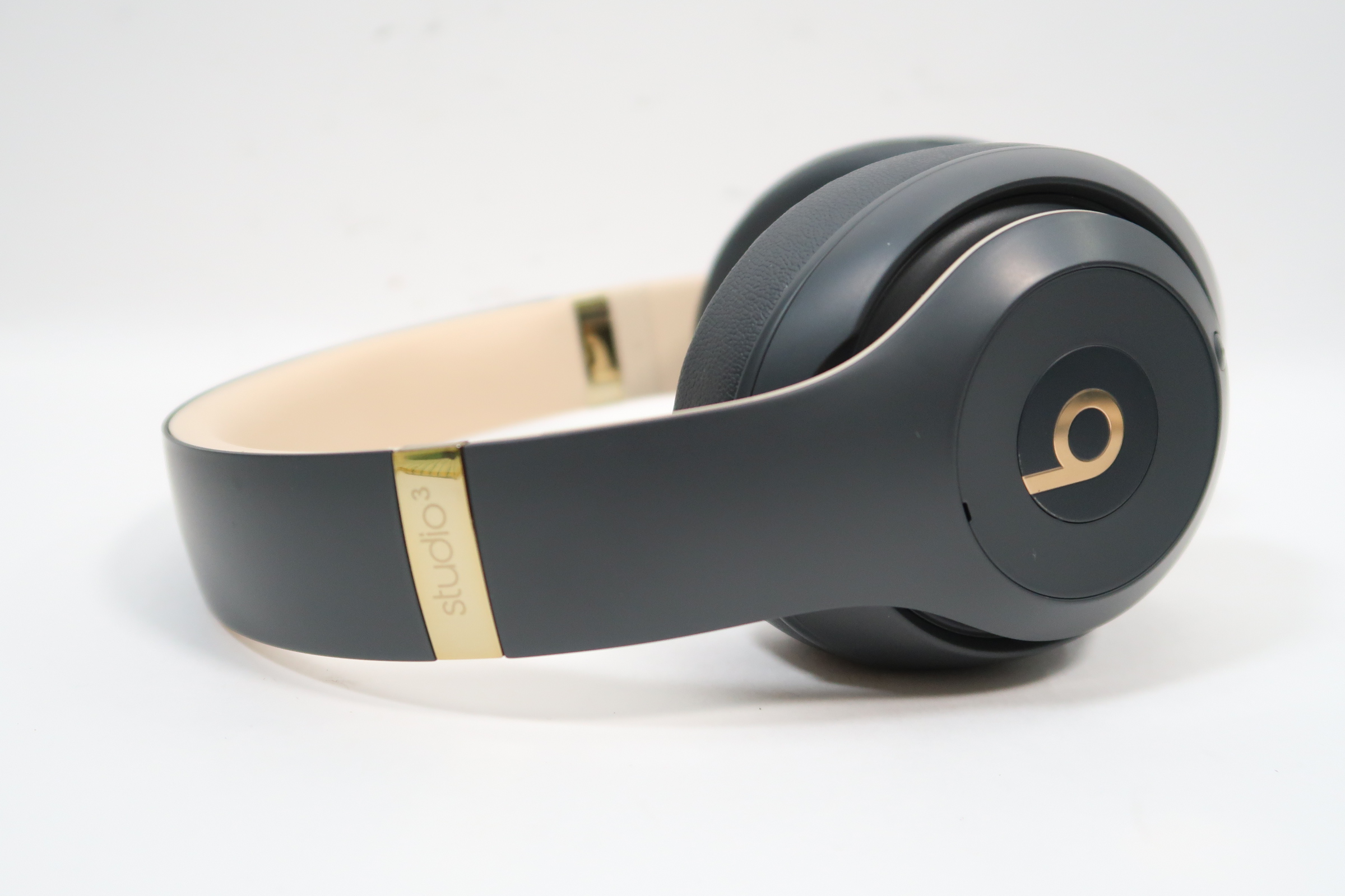 Beats By Dr. Dre Studio3 Wireless Bluetooth Headphones