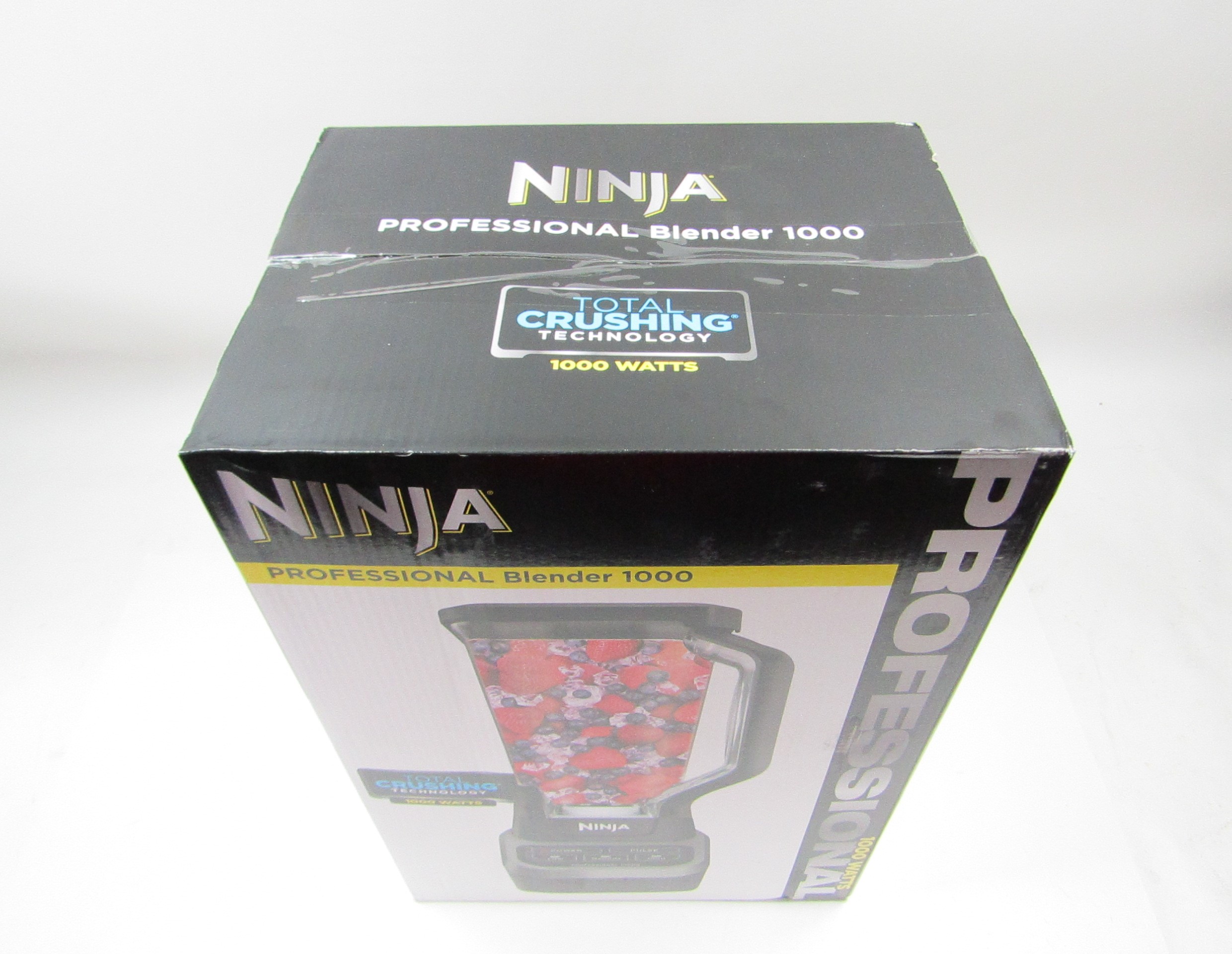 Ninja Professional 1000 watt blender (BL610) for Sale in Pasadena