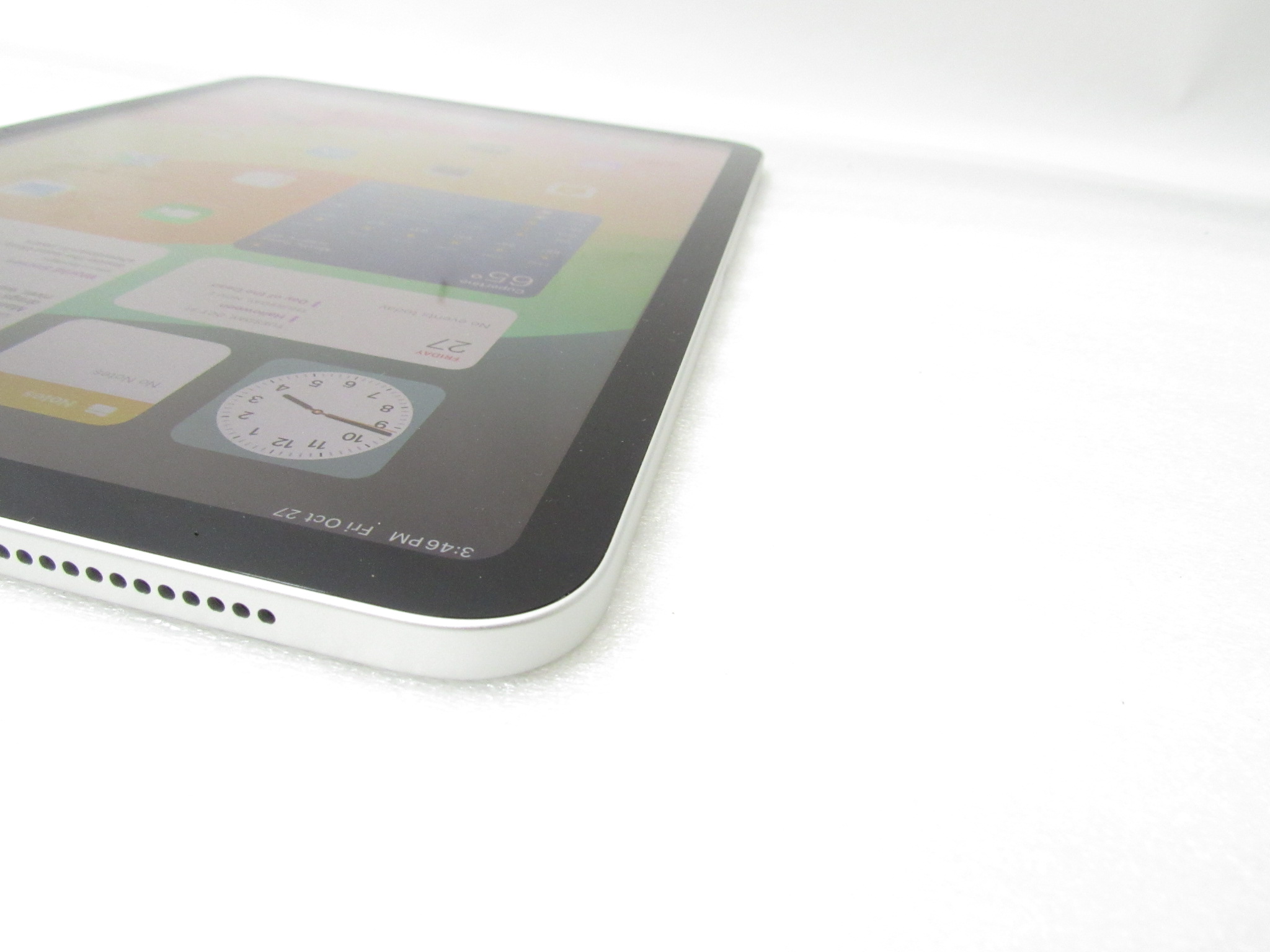Apple MPQ03LL/A 64GB Wi-Fi 10.9 Tablet - Silver iPad 10th Gen (Silver)
