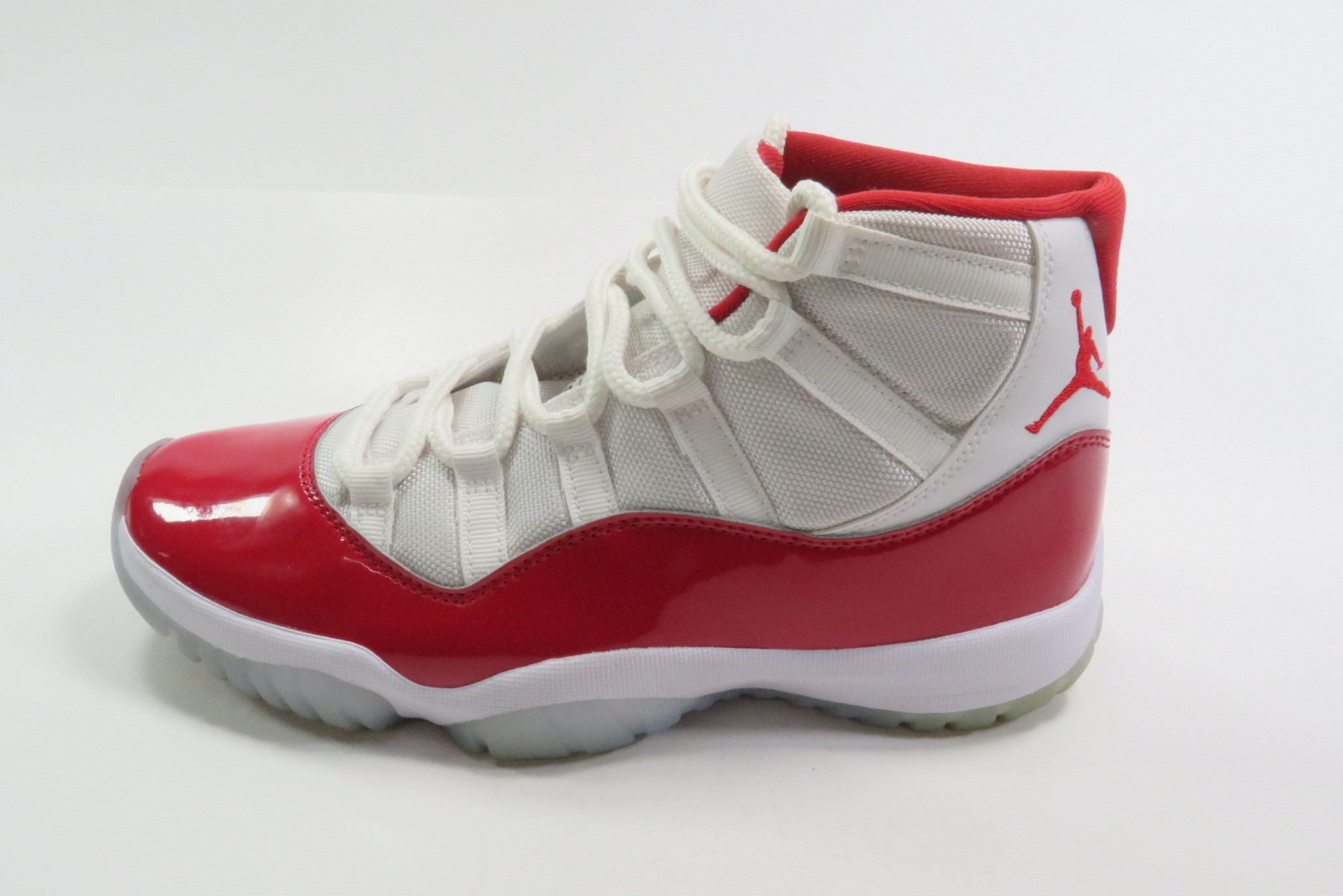 Jordan 11 red size 9 online