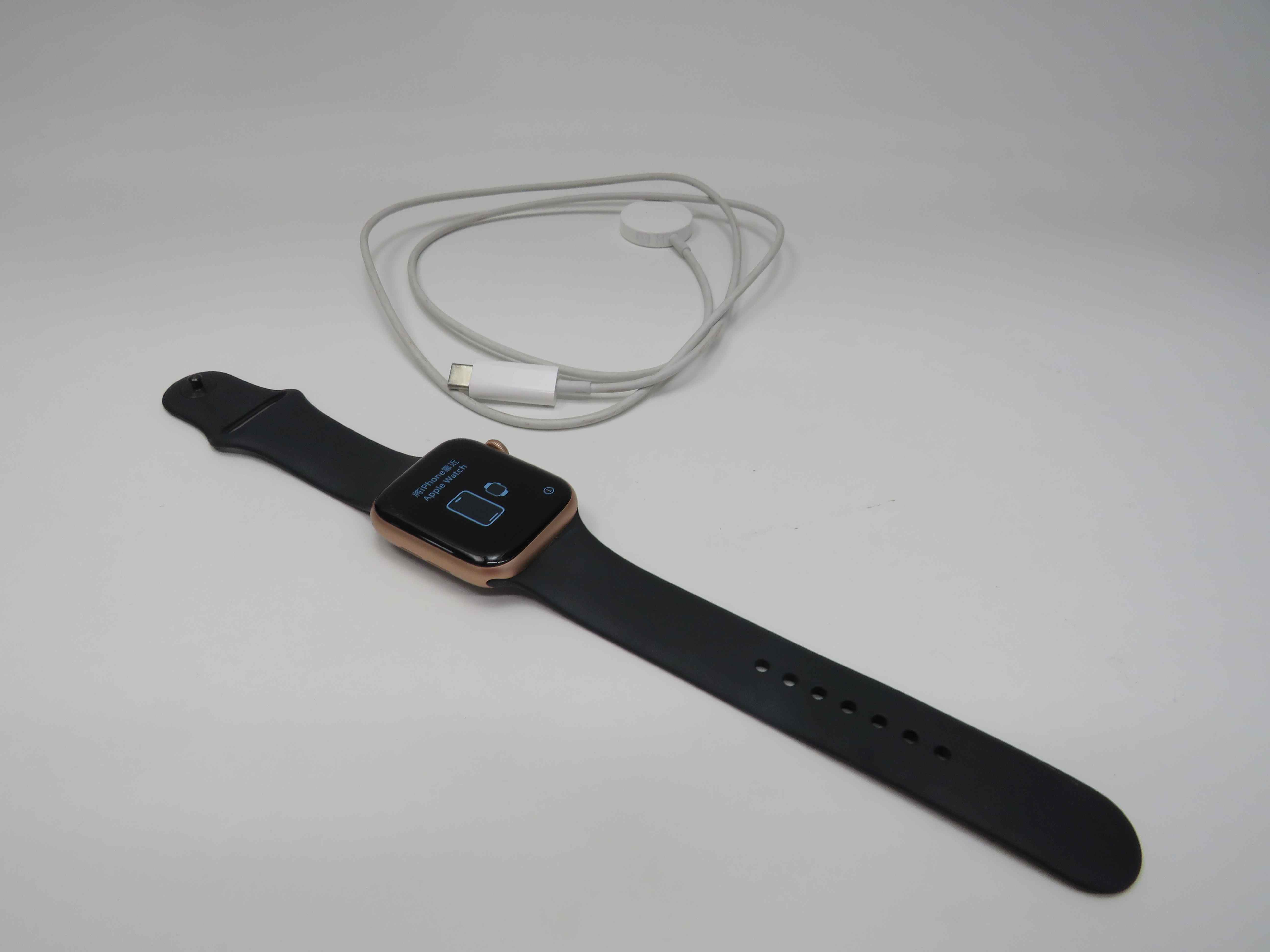 Apple Series 6 44mm Aluminum Case GPS Smartwatch A2292 8396