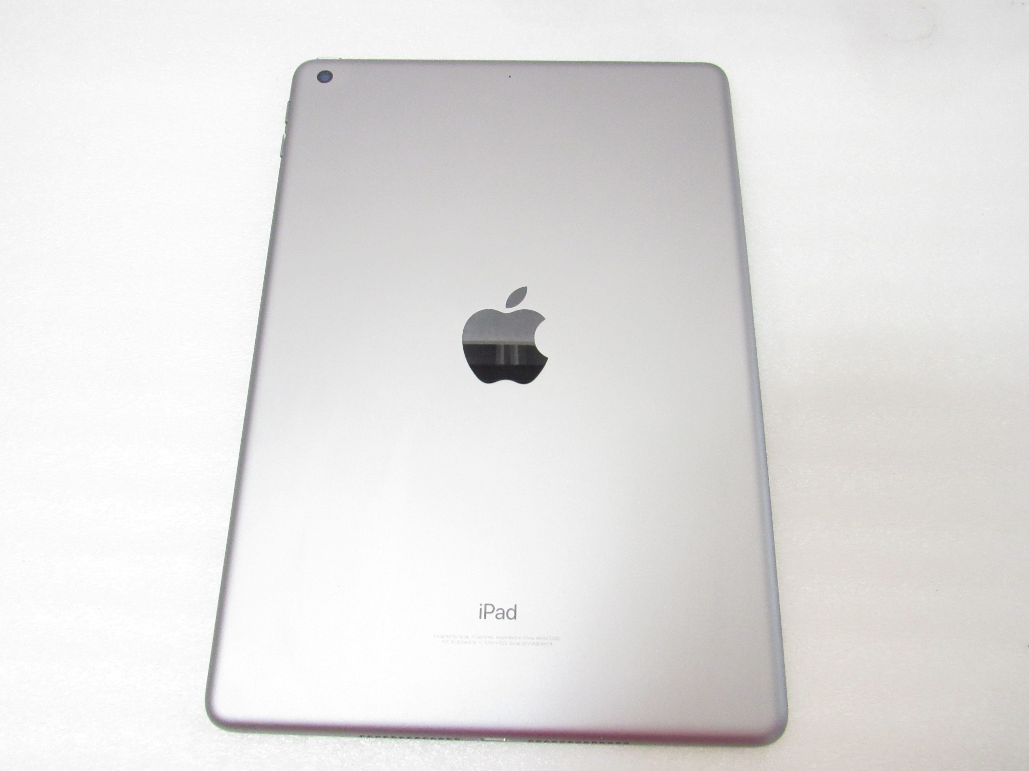 Apple iPad 5th Gen. Space Gray 9.7 Tablet