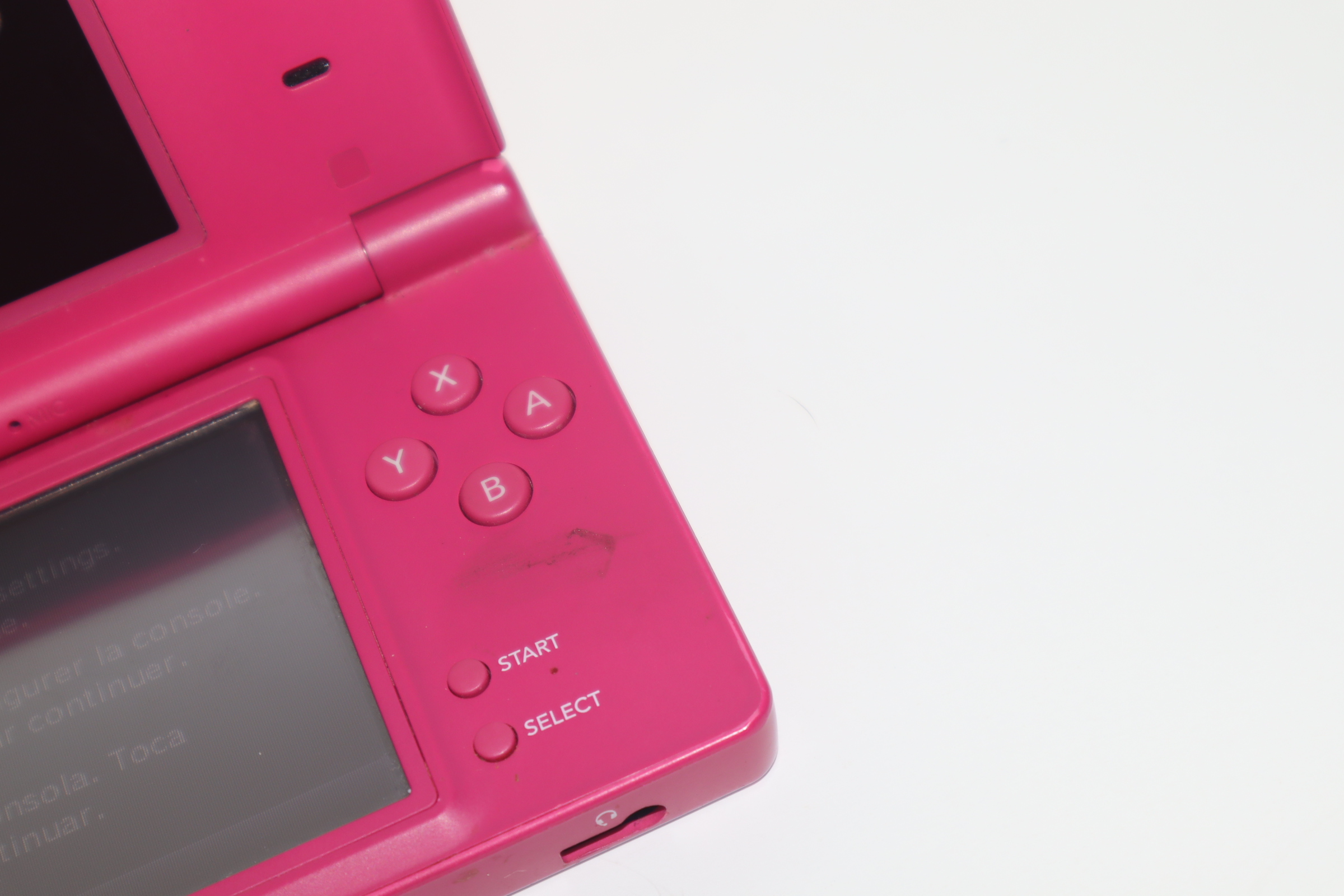 Nintendo DSi Portable Pink Console, Beautiful Body + Working Good