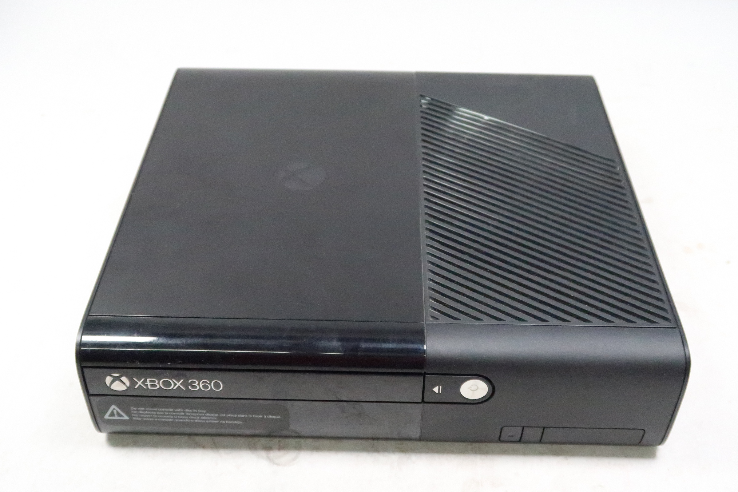 Afrekenen de ober Discriminerend Microsoft Xbox 360 E 1538 4GB Video Game Console