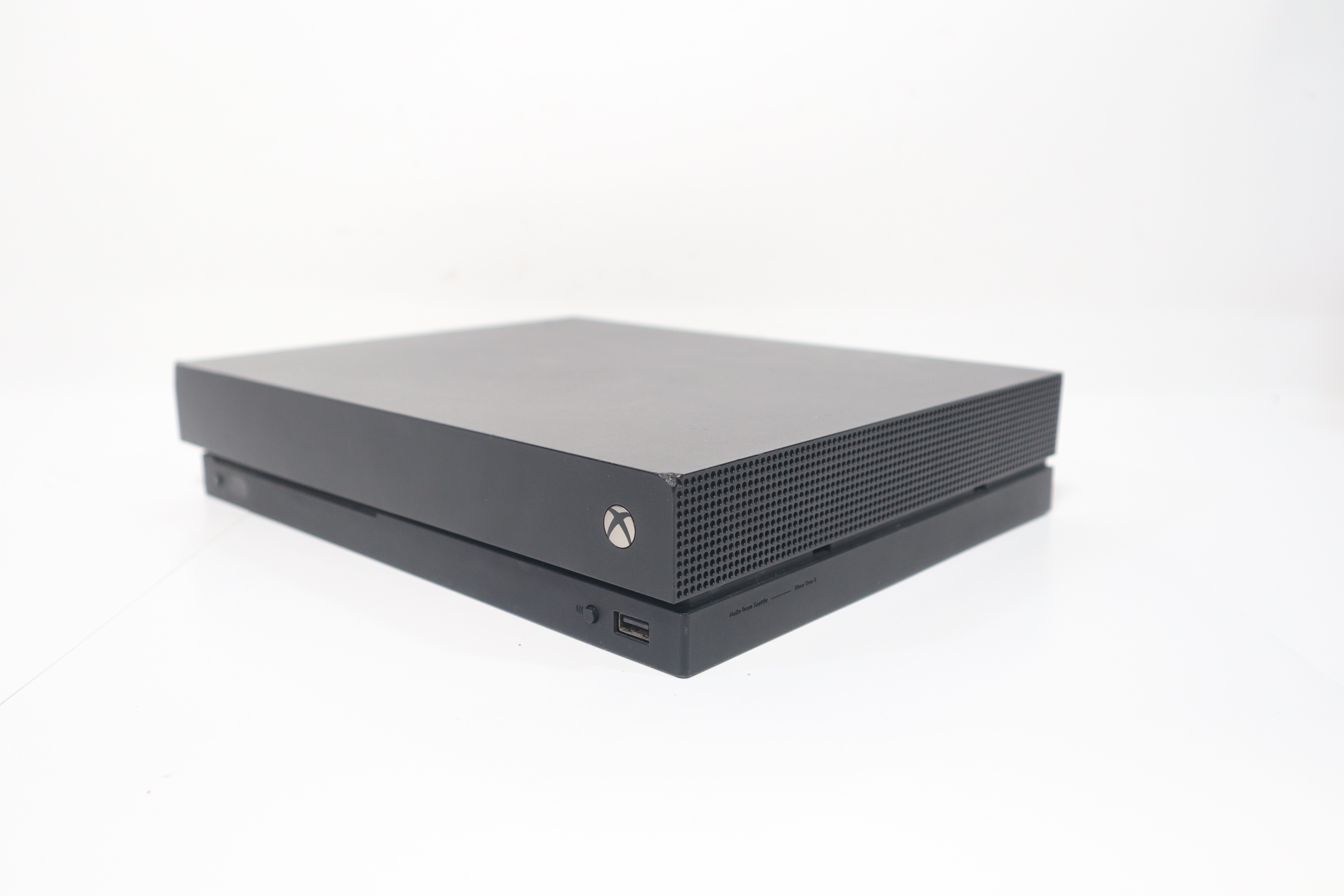 Microsoft Xbox One X 1TB 1787 Black, 032600179897