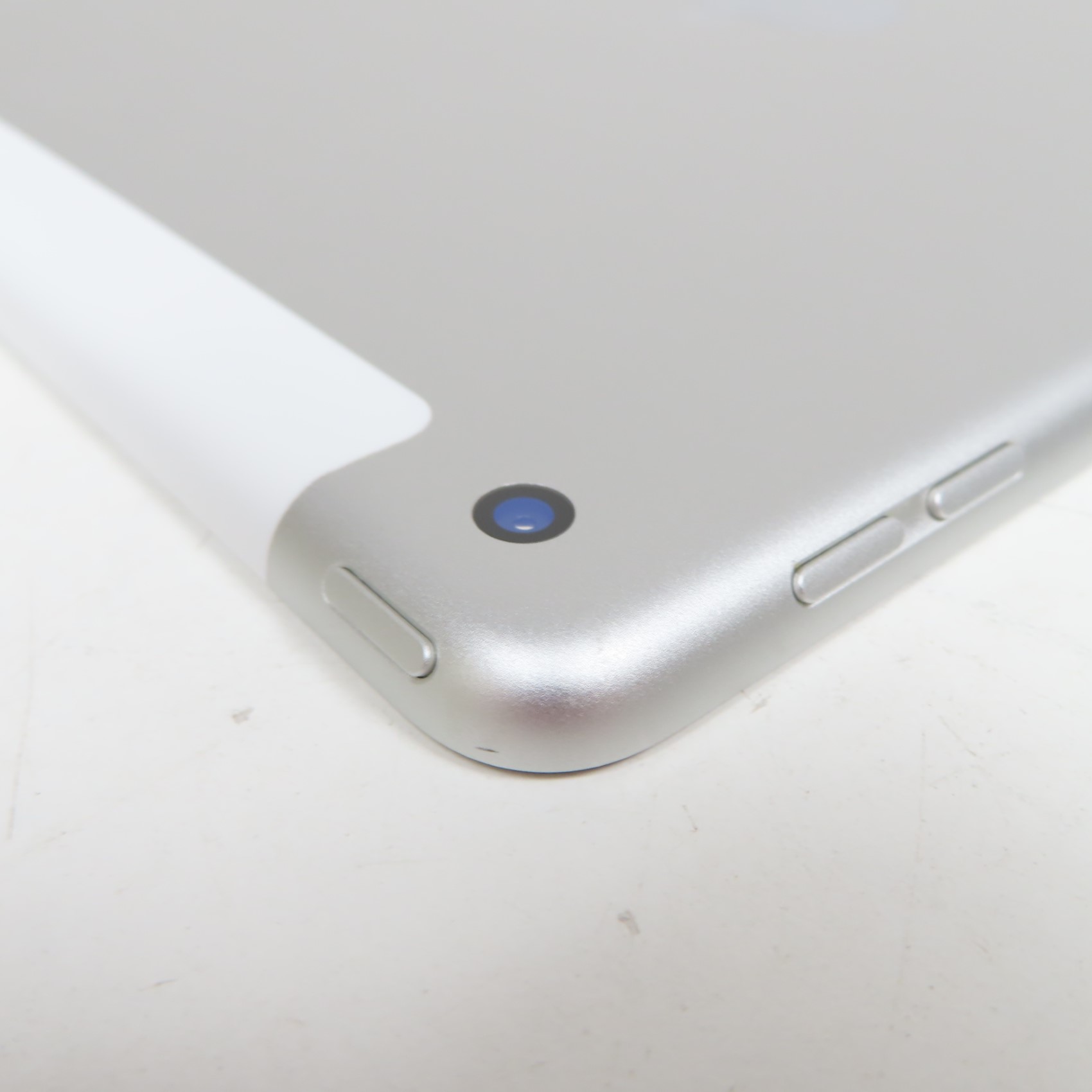 Apple iPad 7th Gen. 32GB, Wi-Fi, 10.2 in - Space Gray for sale