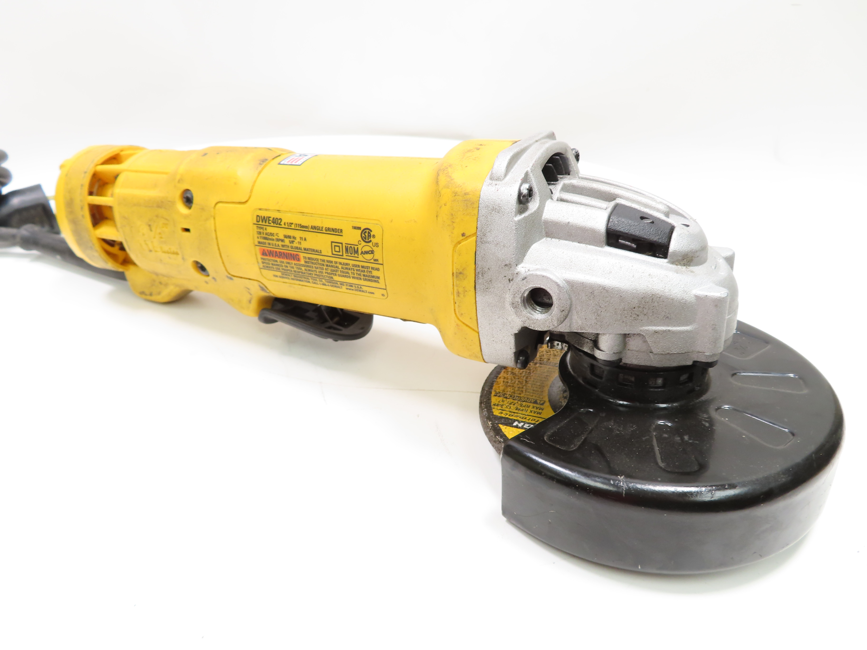 DeWalt DWE402 120V 4-1/2\