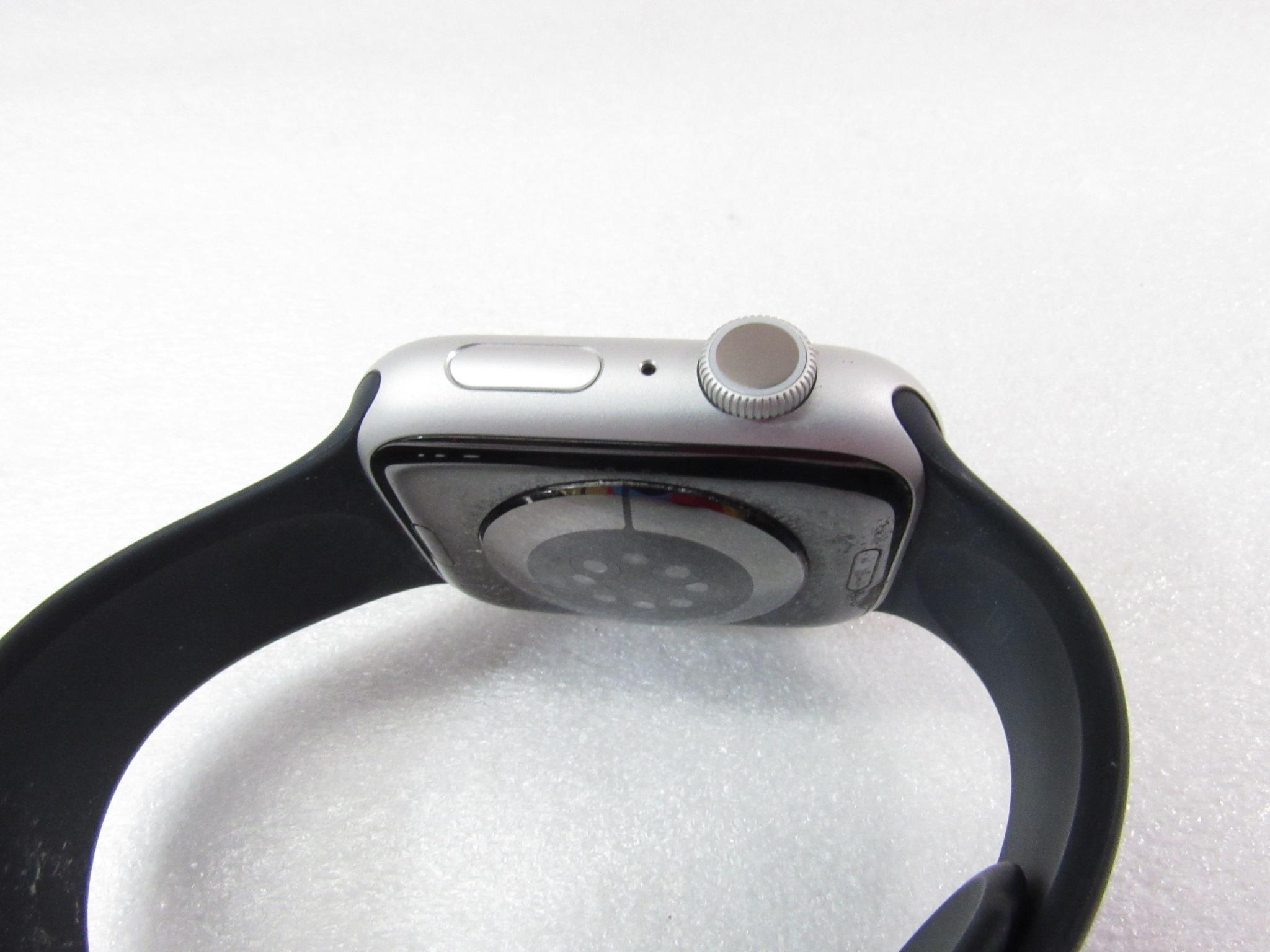 Apple Watch Series 8 A2771 Aluminum GPS 45mm 1.9