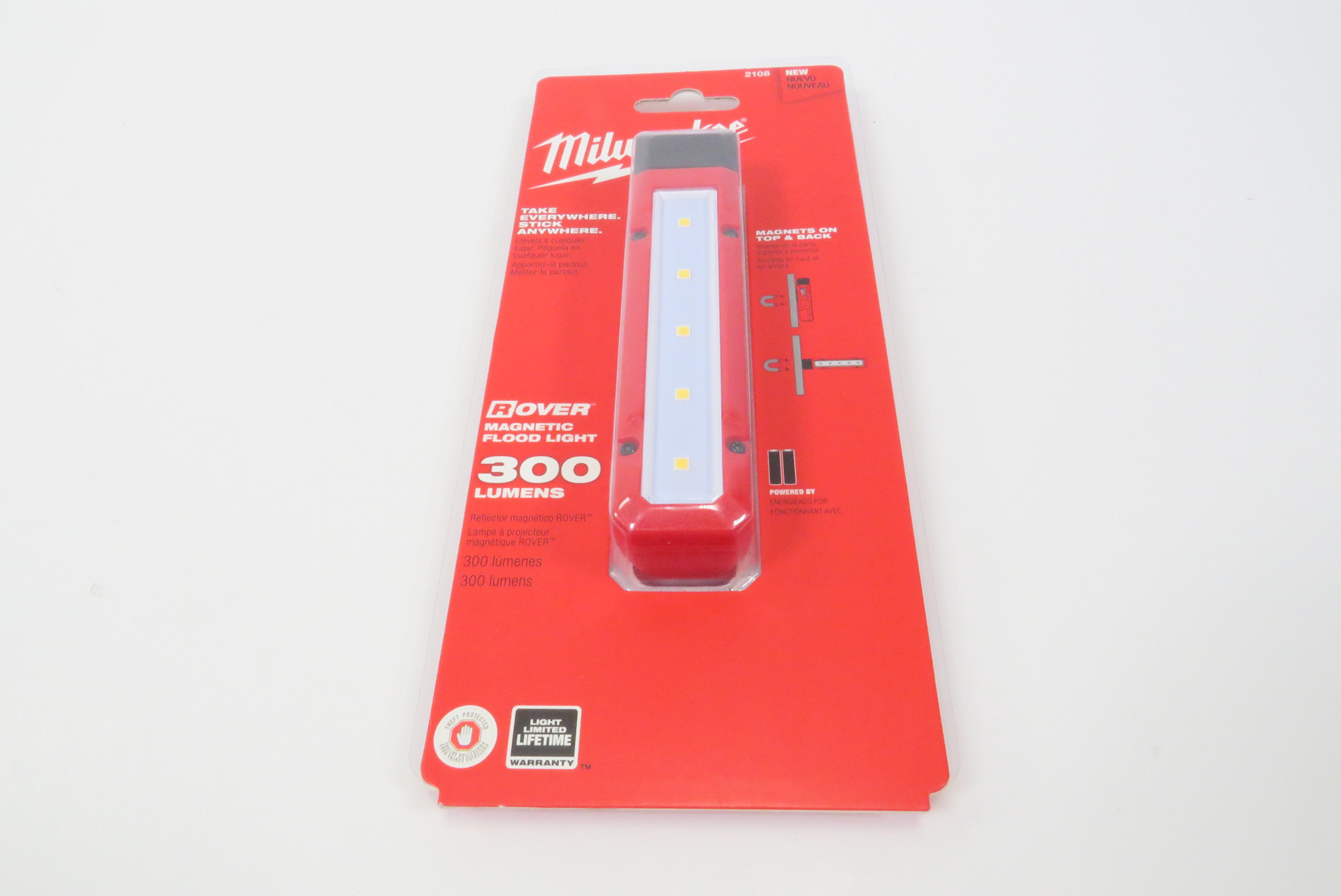 Milwaukee 2108 300 Lumens Magnetic Flood Light 2 Pack