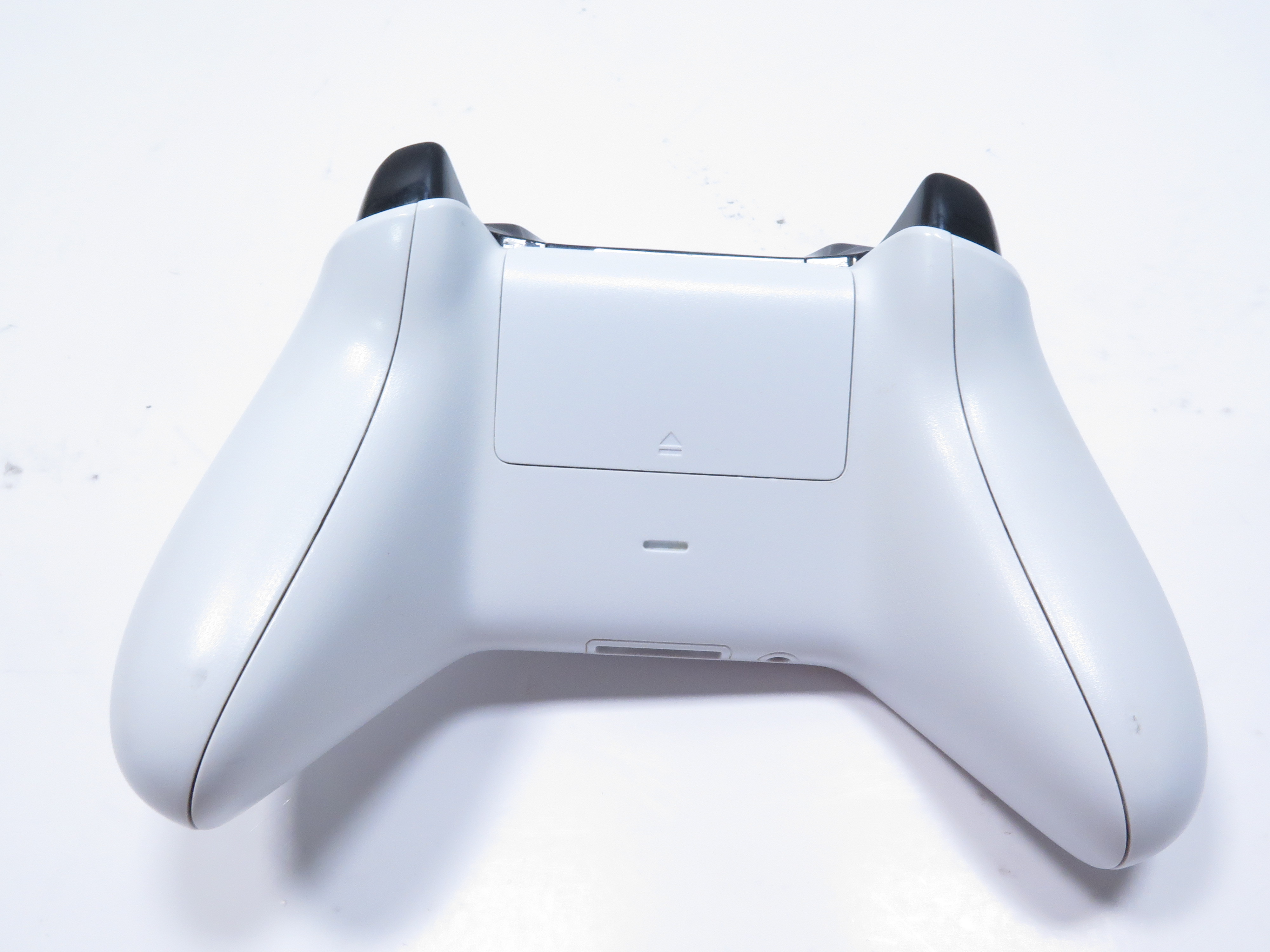 xbox one white controller back