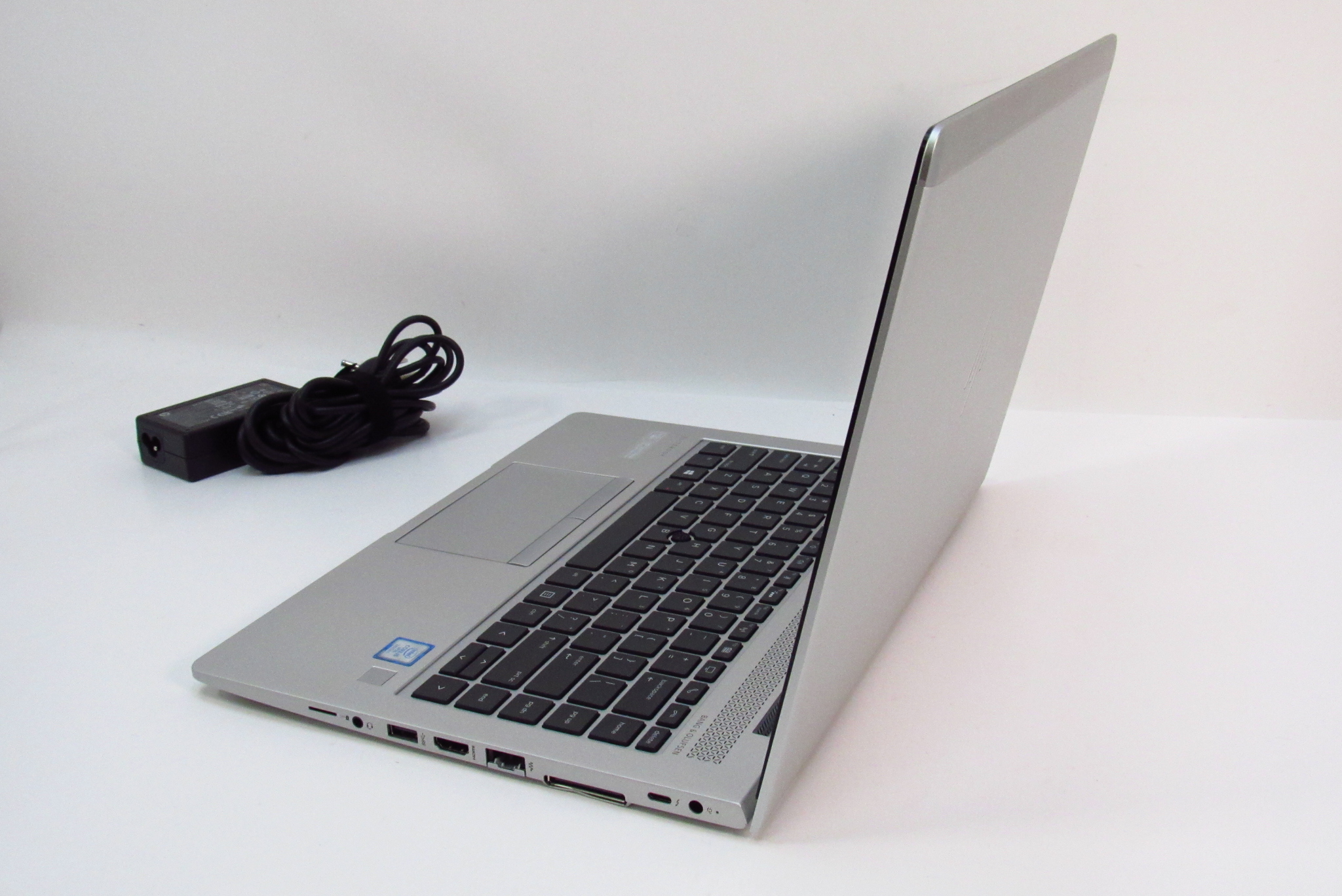 HP EliteBook 840 G5 Win 10 Pro Core i5-7300U 2.6GHz 24GB RAM 256GB SSD 14''