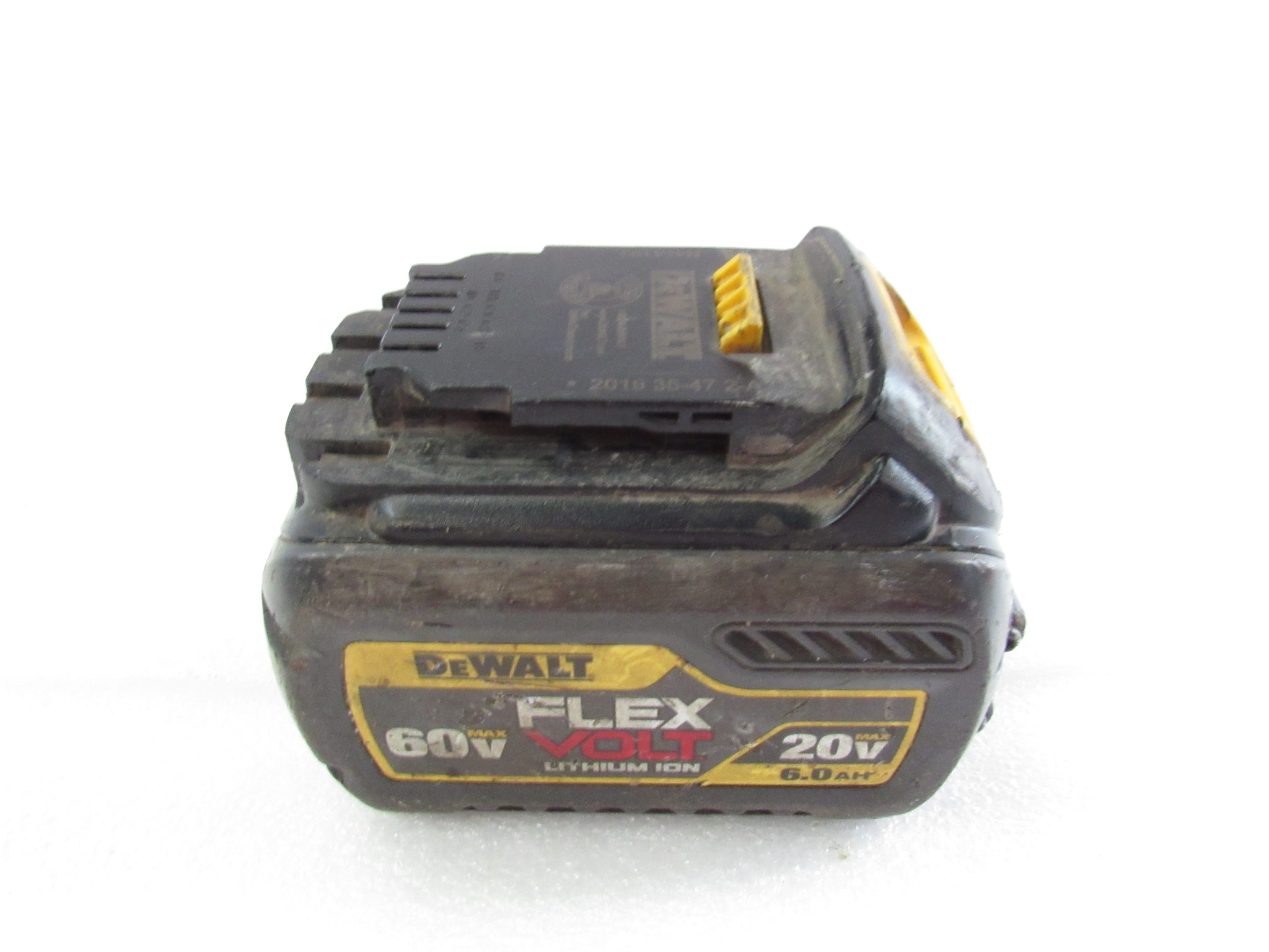 BATERIA 6.0AH 20V/60V MAX FLEXVOLT DEWALT DCB606