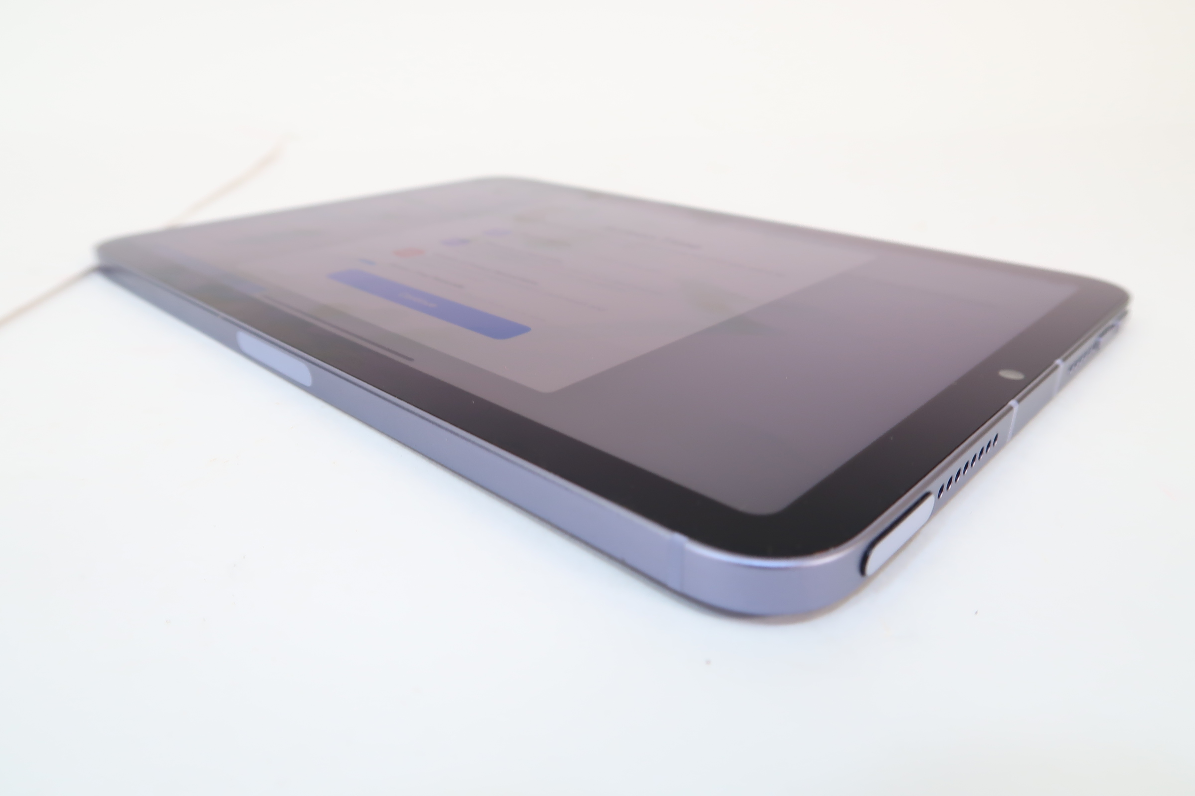 Apple MK8E3LL/A 64GB Purple iPad Mini A2568 w/ Wi-Fi & Cellular w