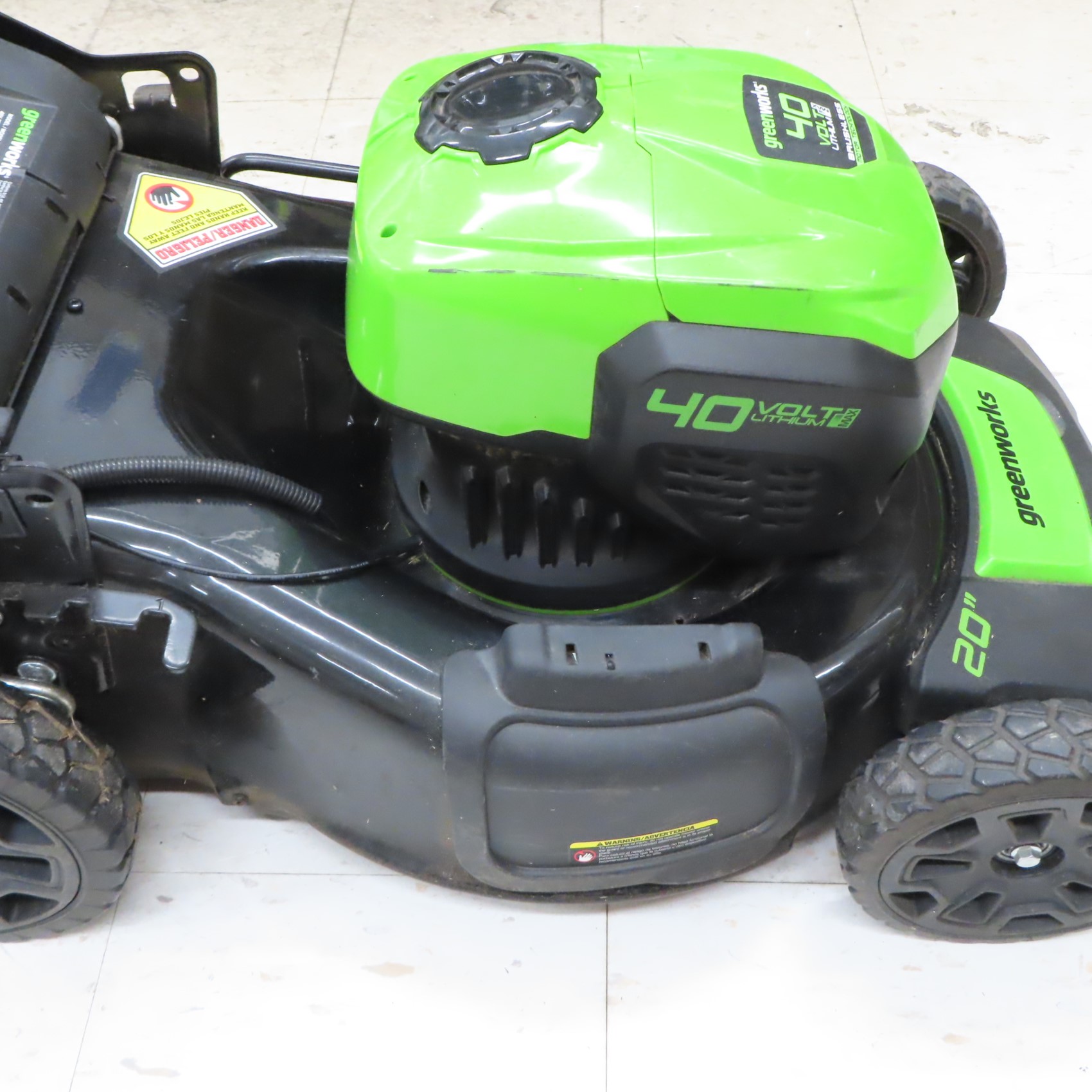 GreenWorks MO40L00 40V 20 Electric Lawn Mower Kit Local Pick Up Only