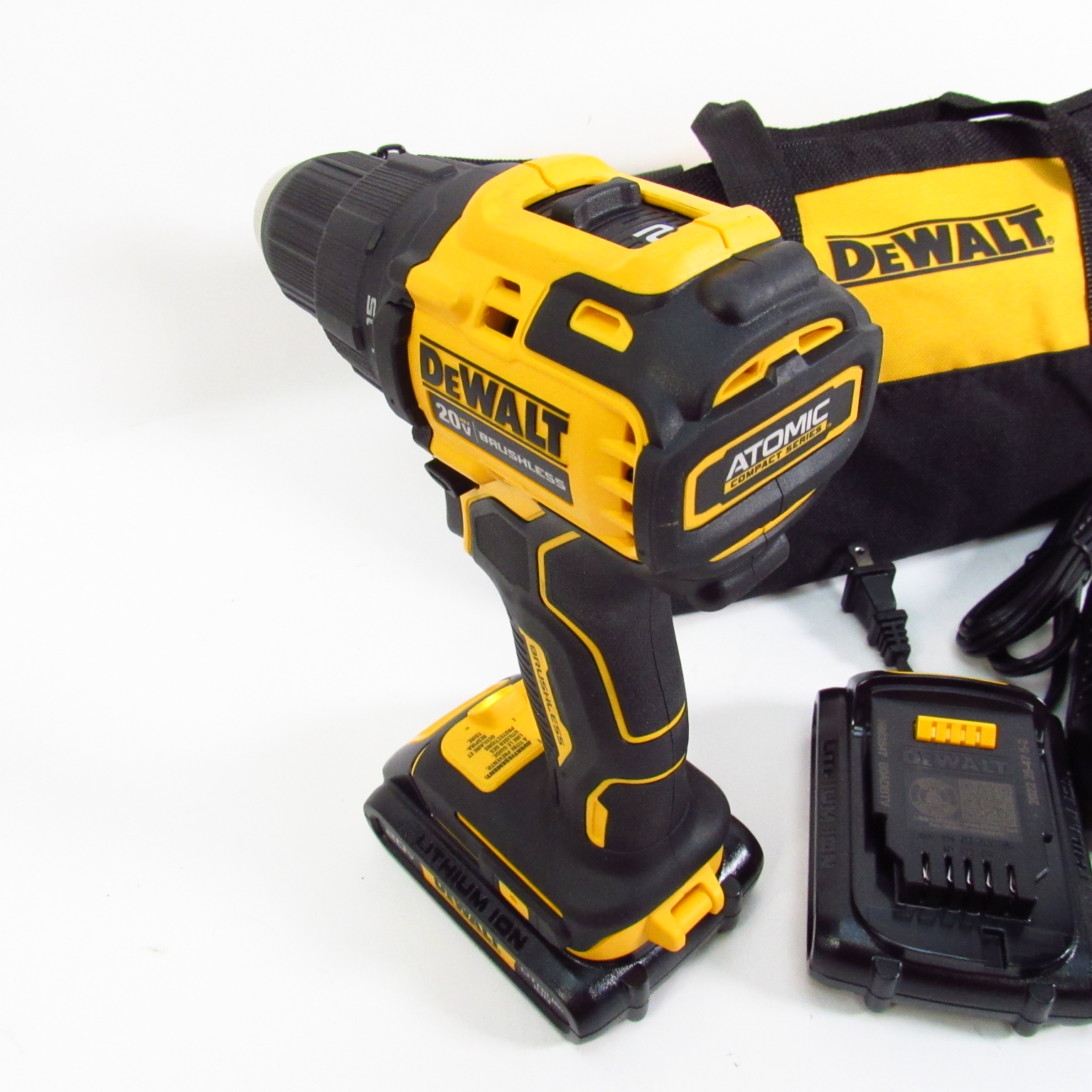 DeWalt Atomic DCD708C2 20V Li ion Brushless 1 2 Drive Drill