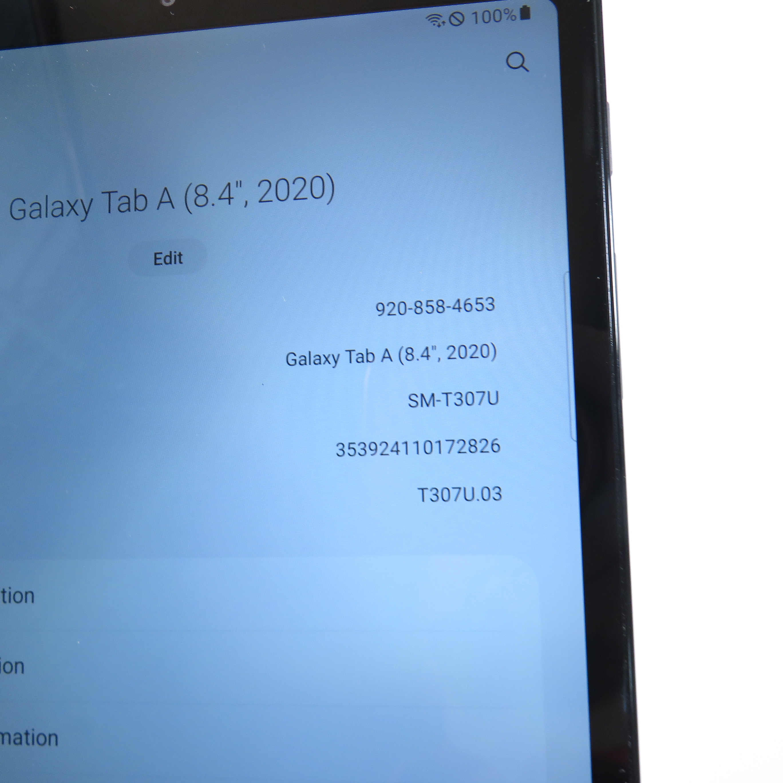 Samsung Galaxy Tab A 2020 32GB store 8.4