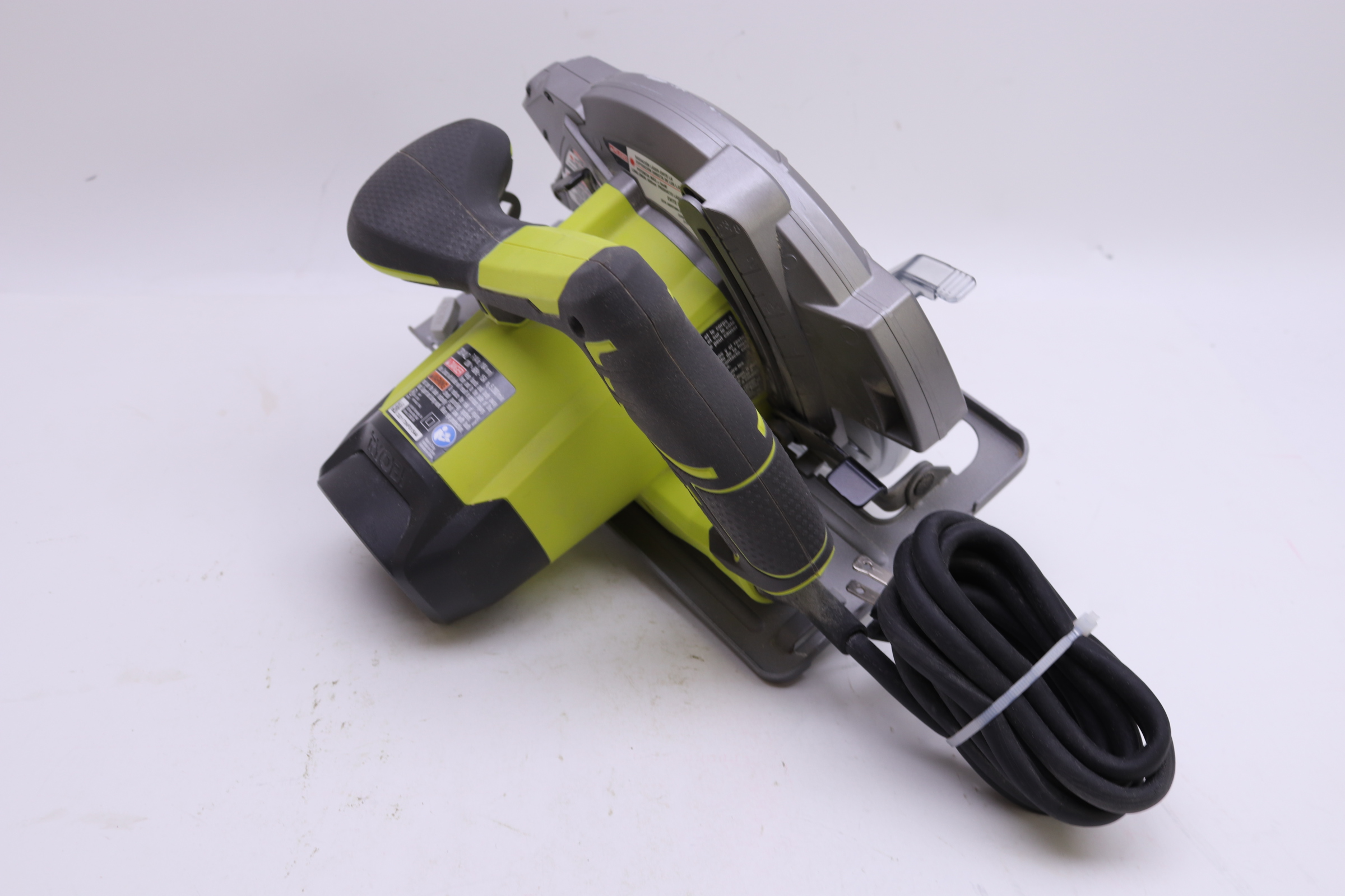 Ryobi CSB144LZ 15 Amp 120V Corded Electric 7 1 4 Circular Saw